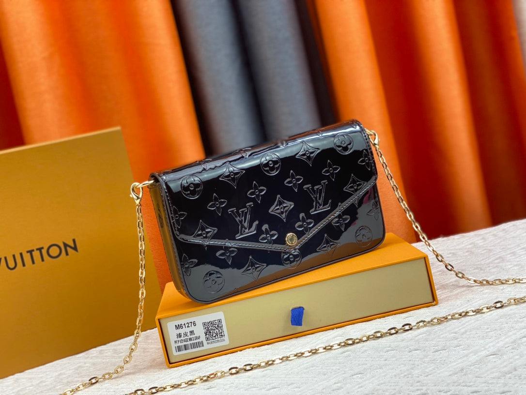 Louis Vuitton Pochette F Lice Amarante Monogram Vernis Black 21Cm