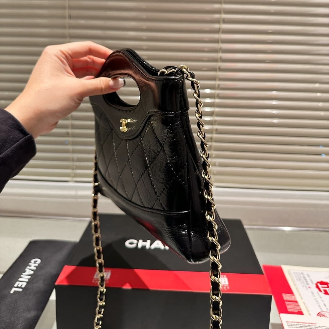 Chanel 24C Mini 31 Clutch With Chain Shiny Black 24Cm
