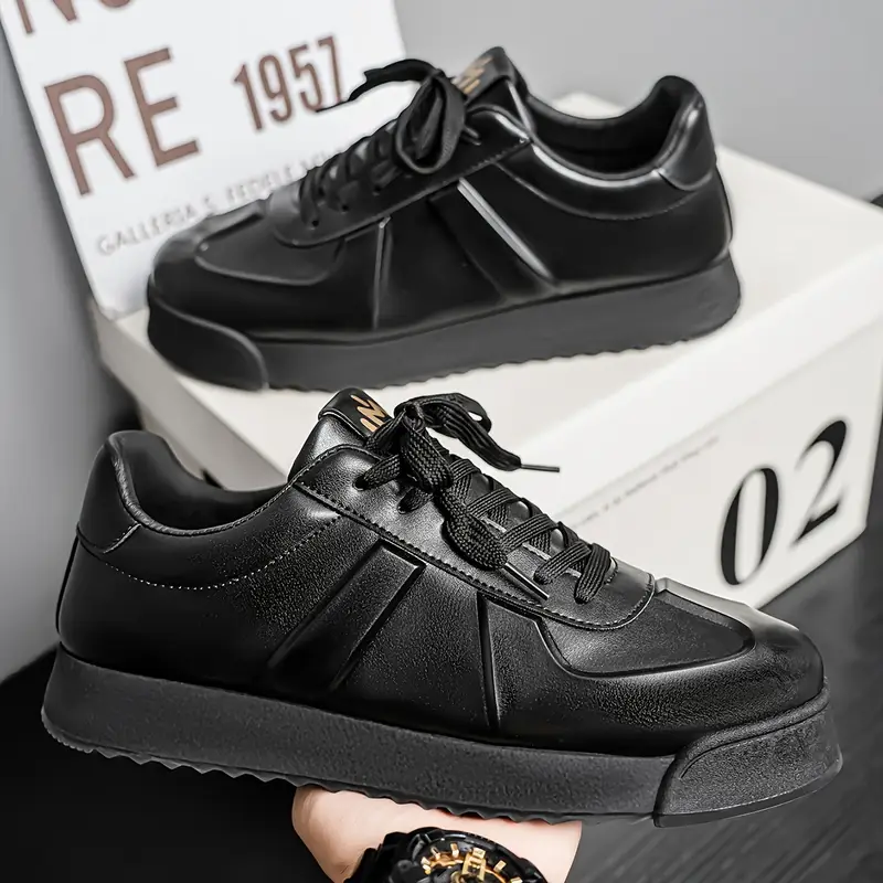 Low-Top PU upper shell slanted side design lace-up thick-soled skate shoes