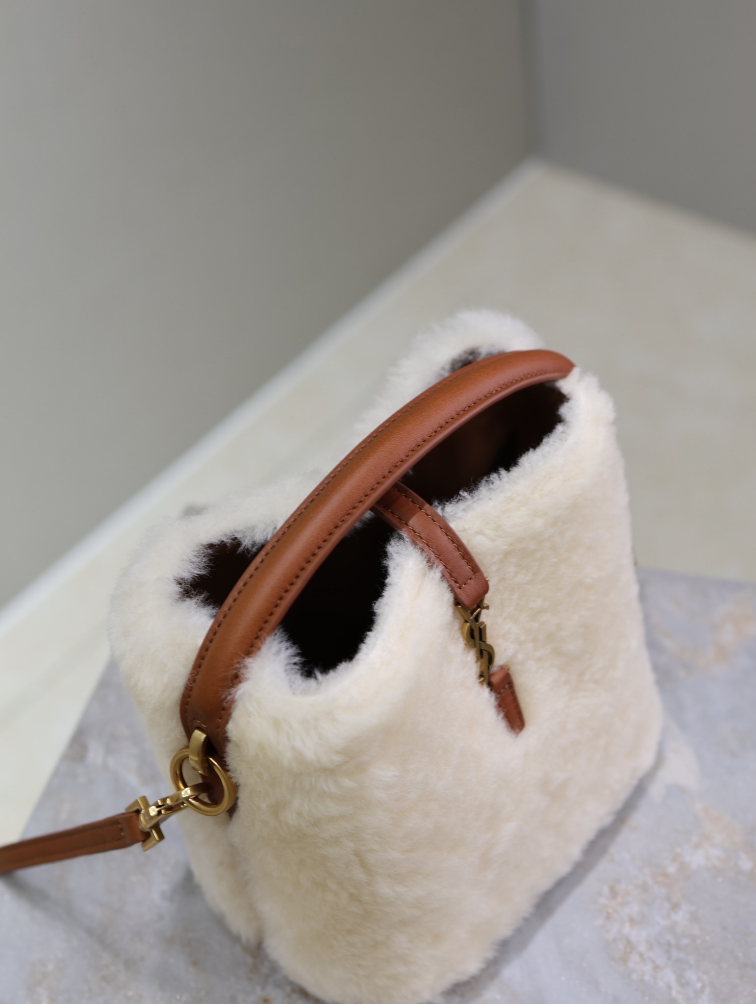 Le 37 Lambskin