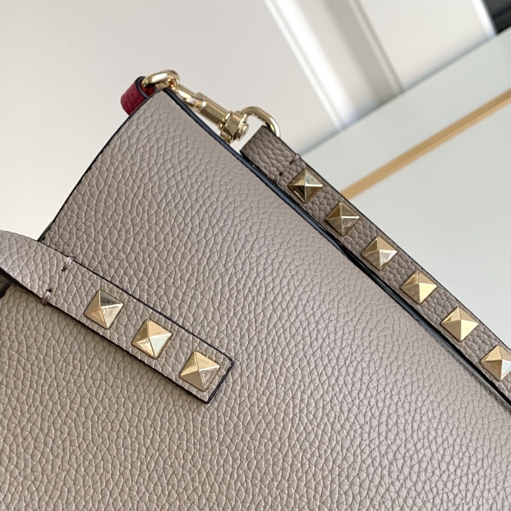 Valentino Garavani Rockstud Small Tote Bag Grey 28Cm