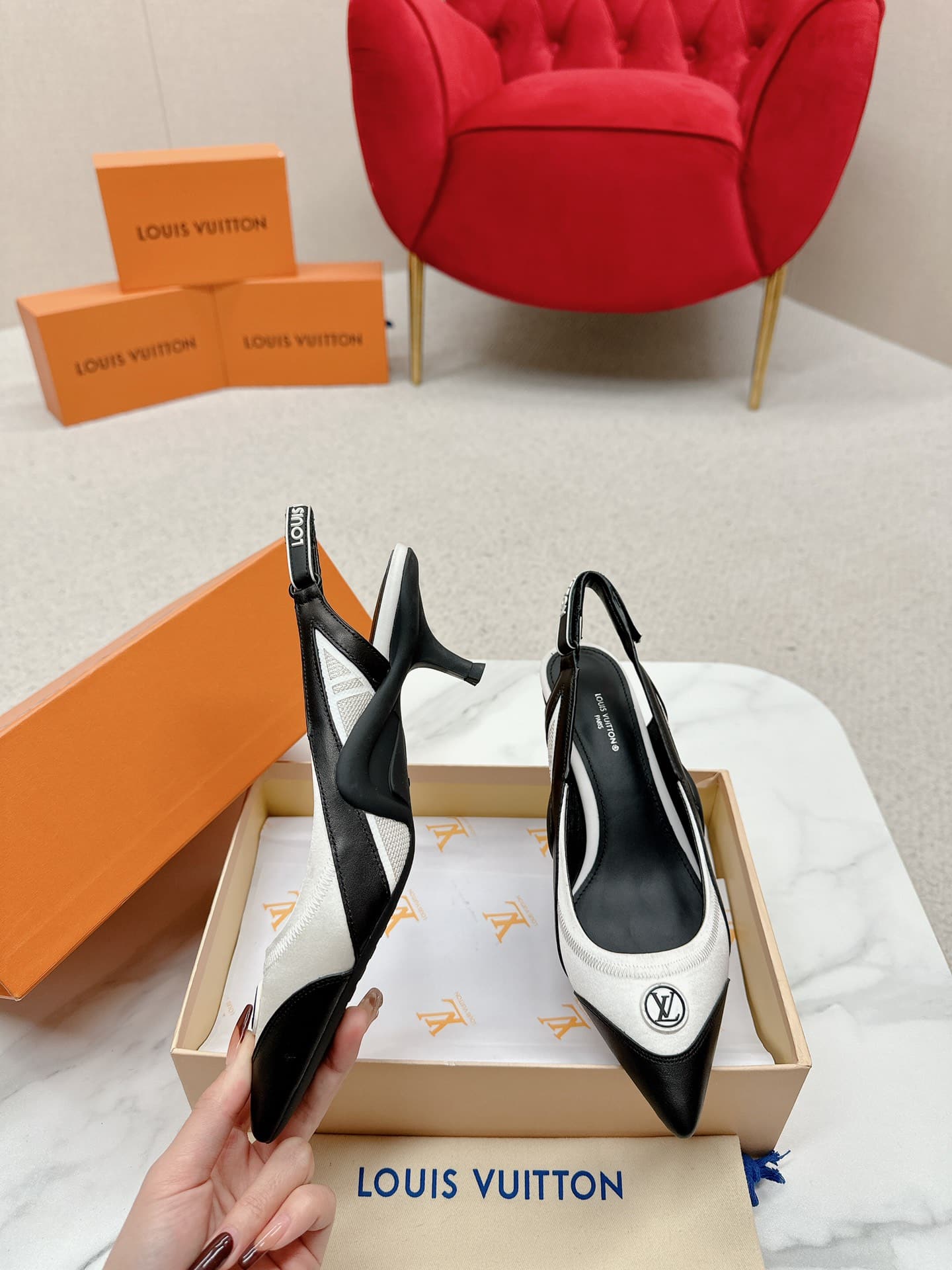 Louis Vuitton Archlight Slingback Pump Black And White