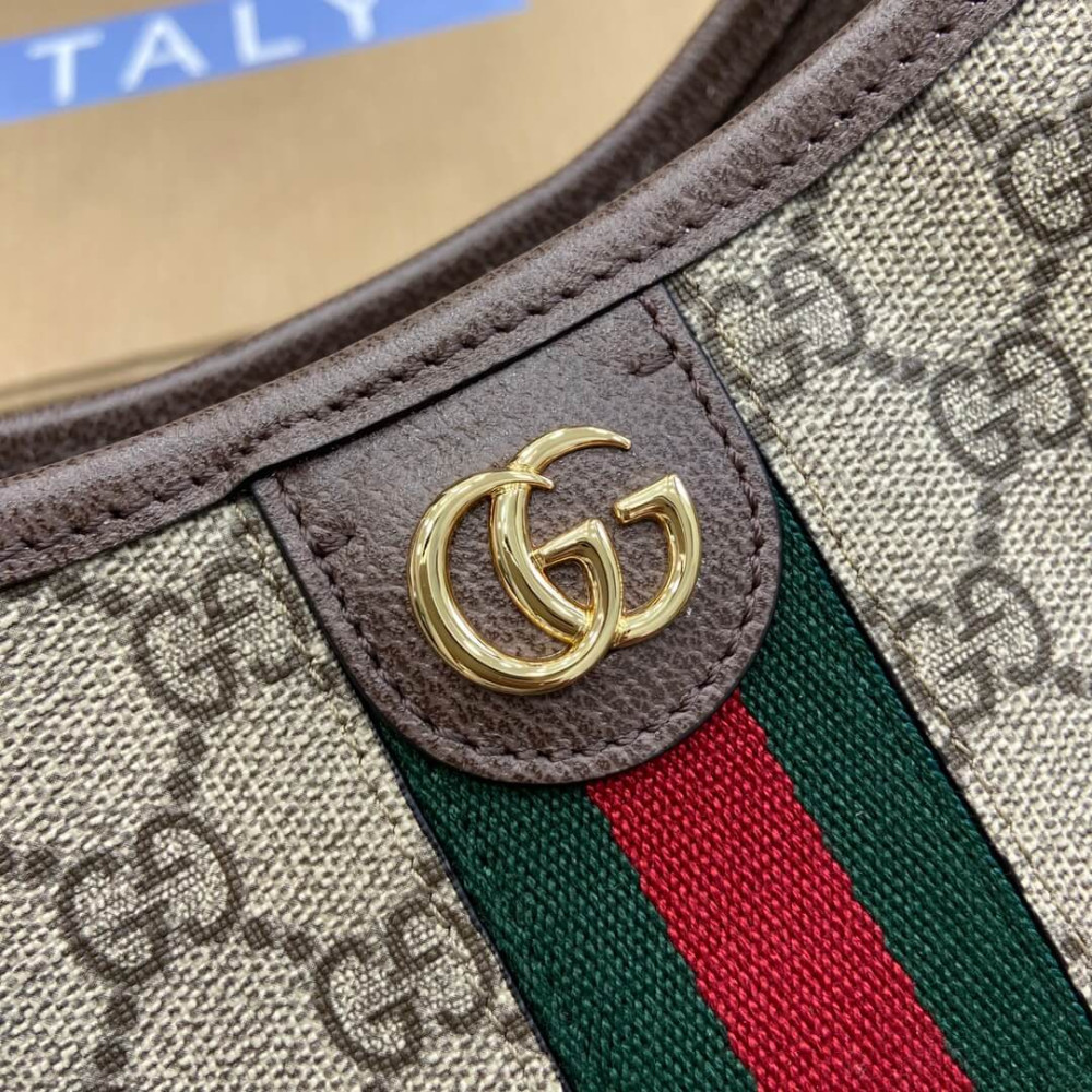 Gucci Ophidia GG Small Shoulder Bag