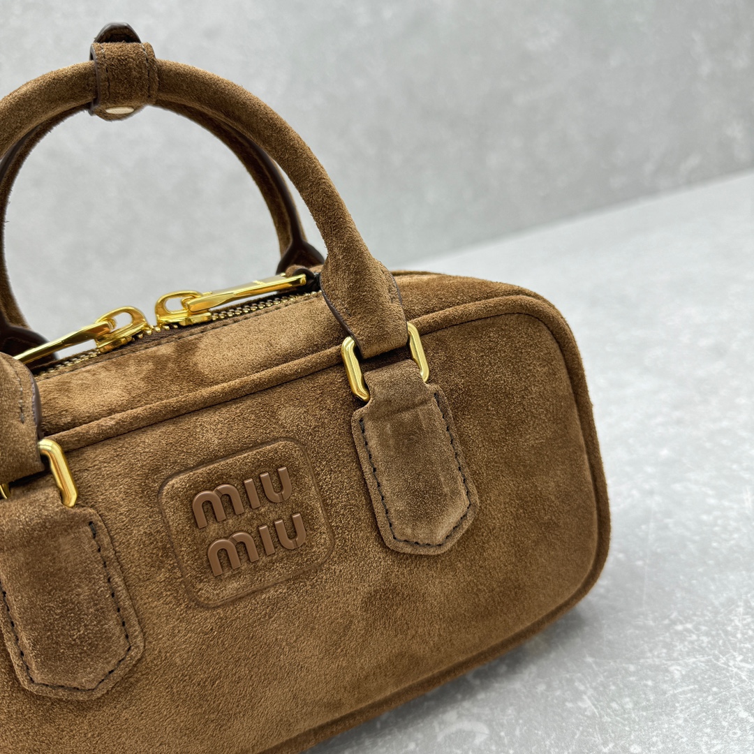 Arcadie padded suede handle bag-cocoa brown