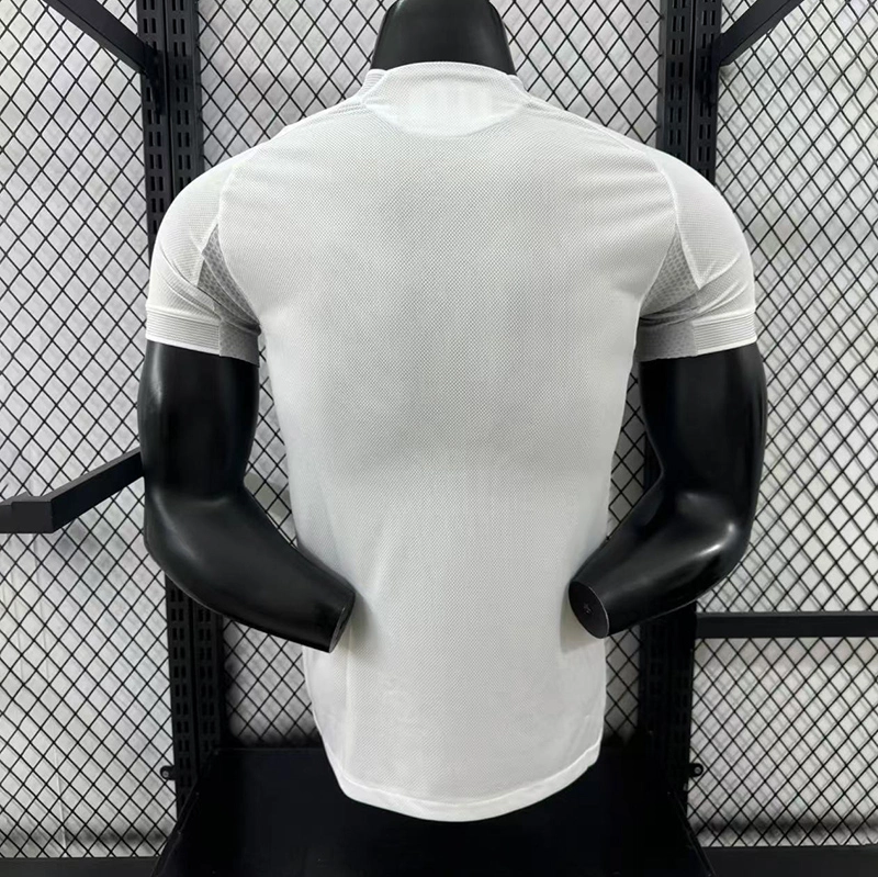 player 2025-26 Real Madrid Home Football jersey