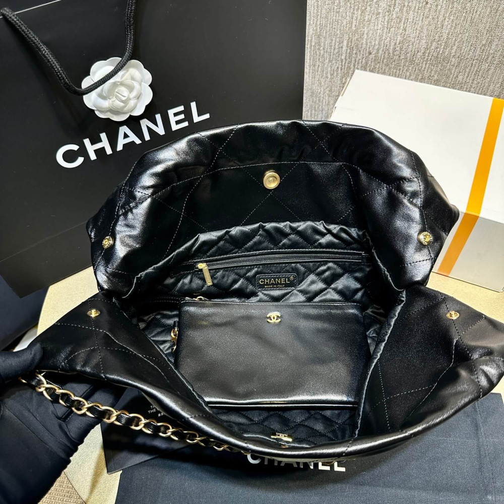 Chanel 22 Bag Handbag Black Shiny Calfskin 45cm