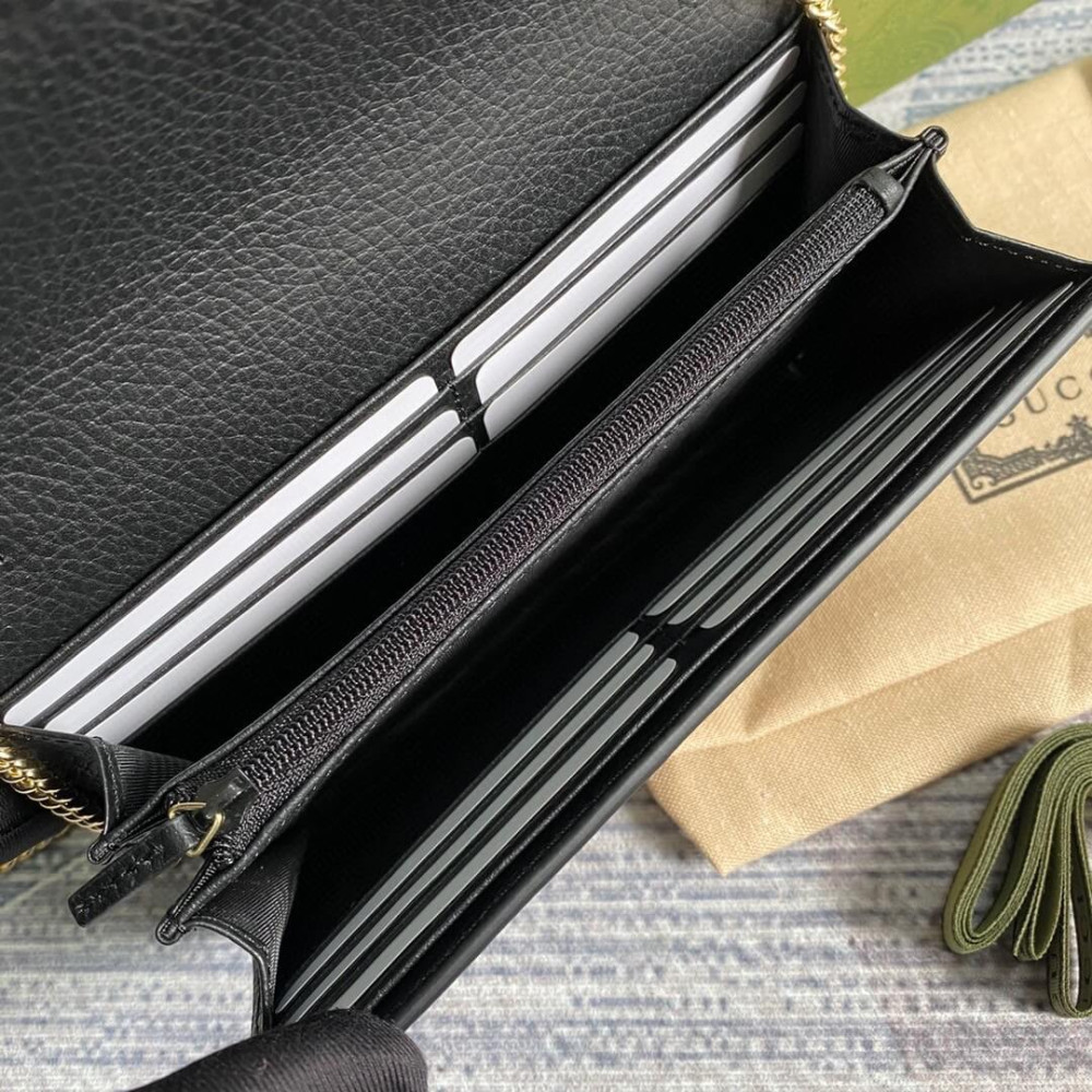 Gucci GG Marmont Chain Wallet