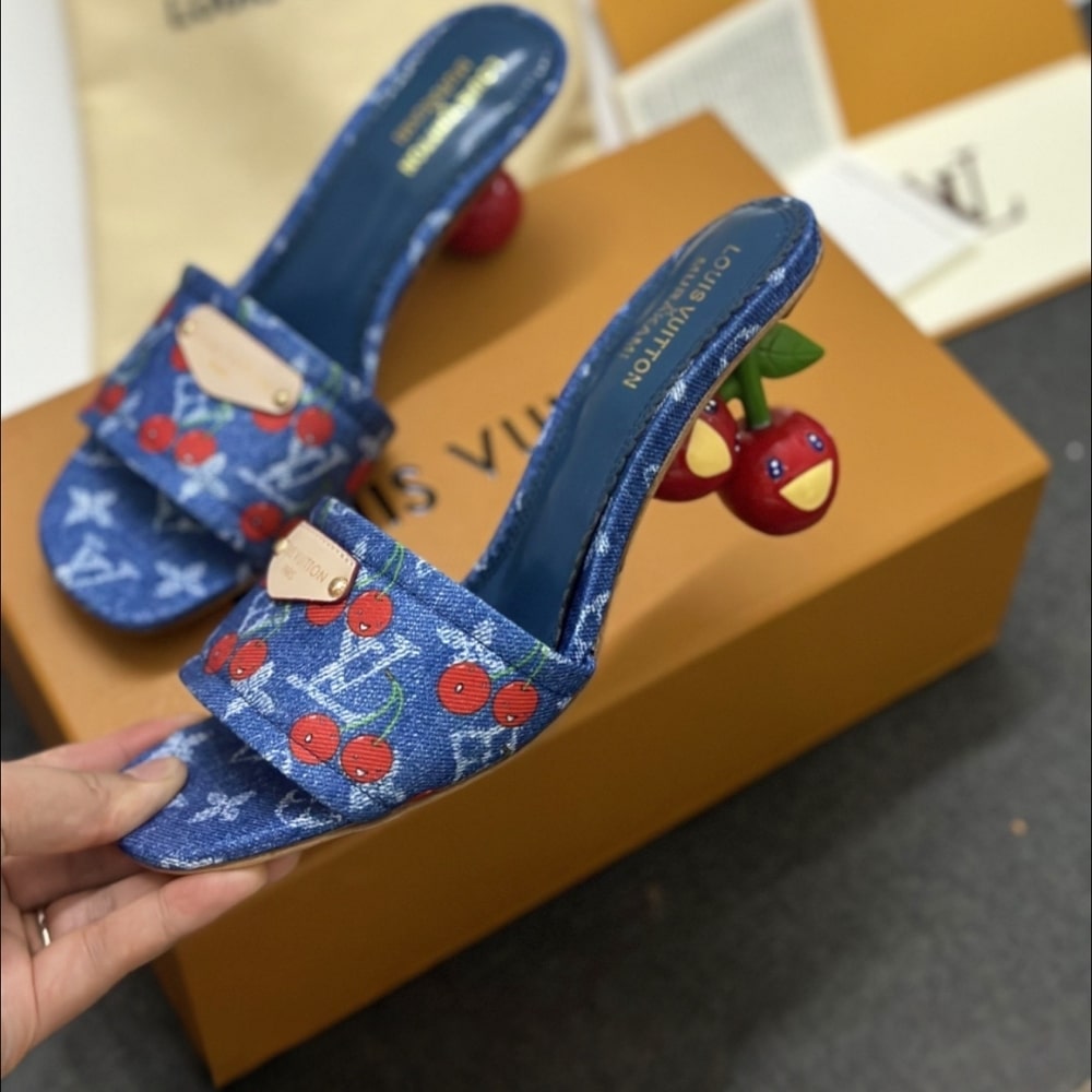 Louis Vuitton X Takashi Murakami Lily Mule Denim Blue 1Ahltf