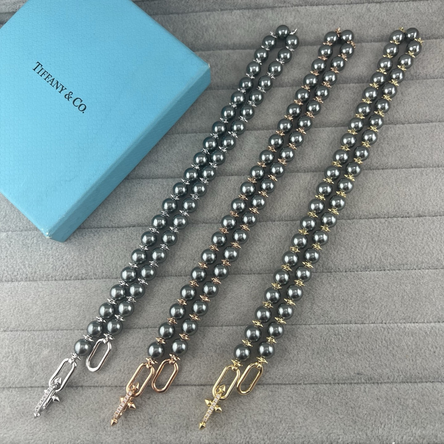 Trident Spike Link Pearl Necklace