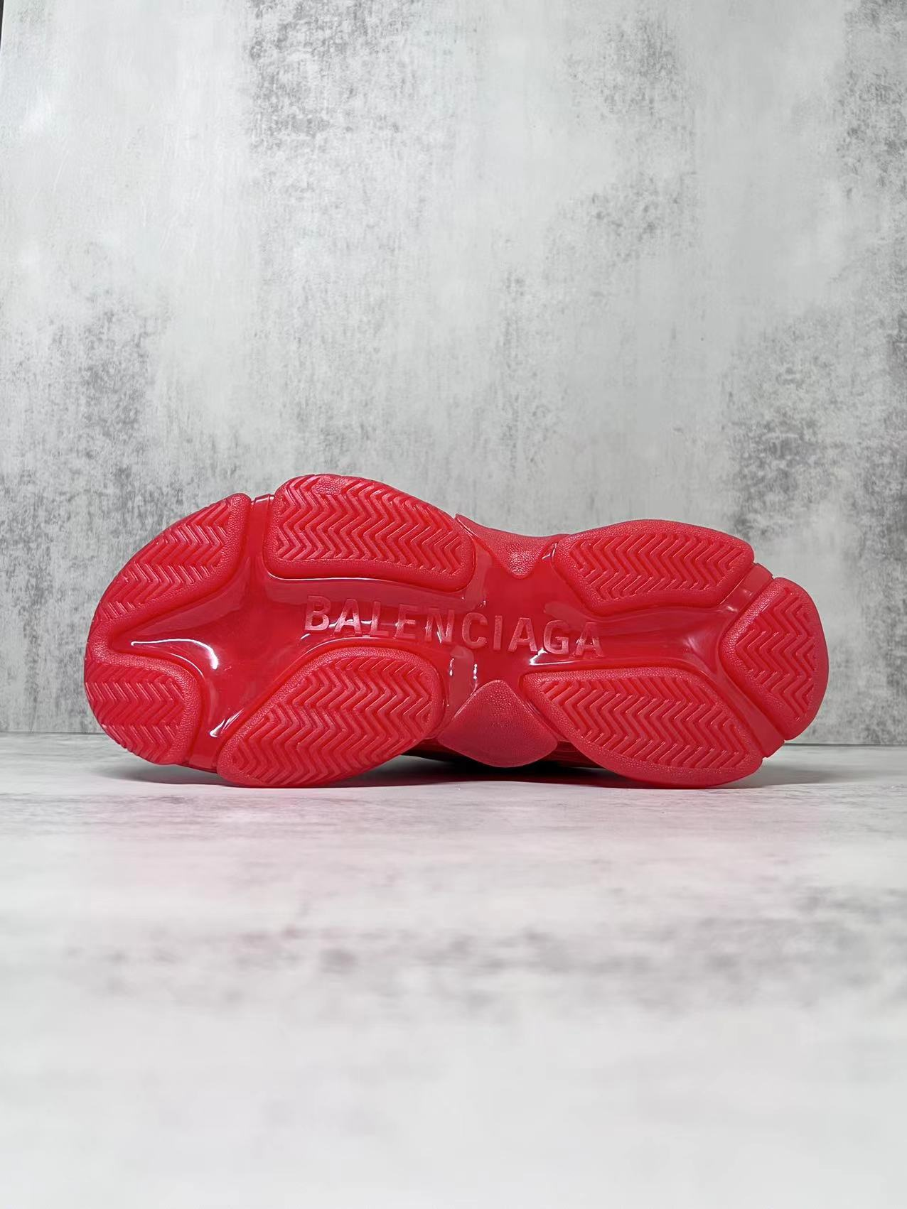 BALENCIAGA Red