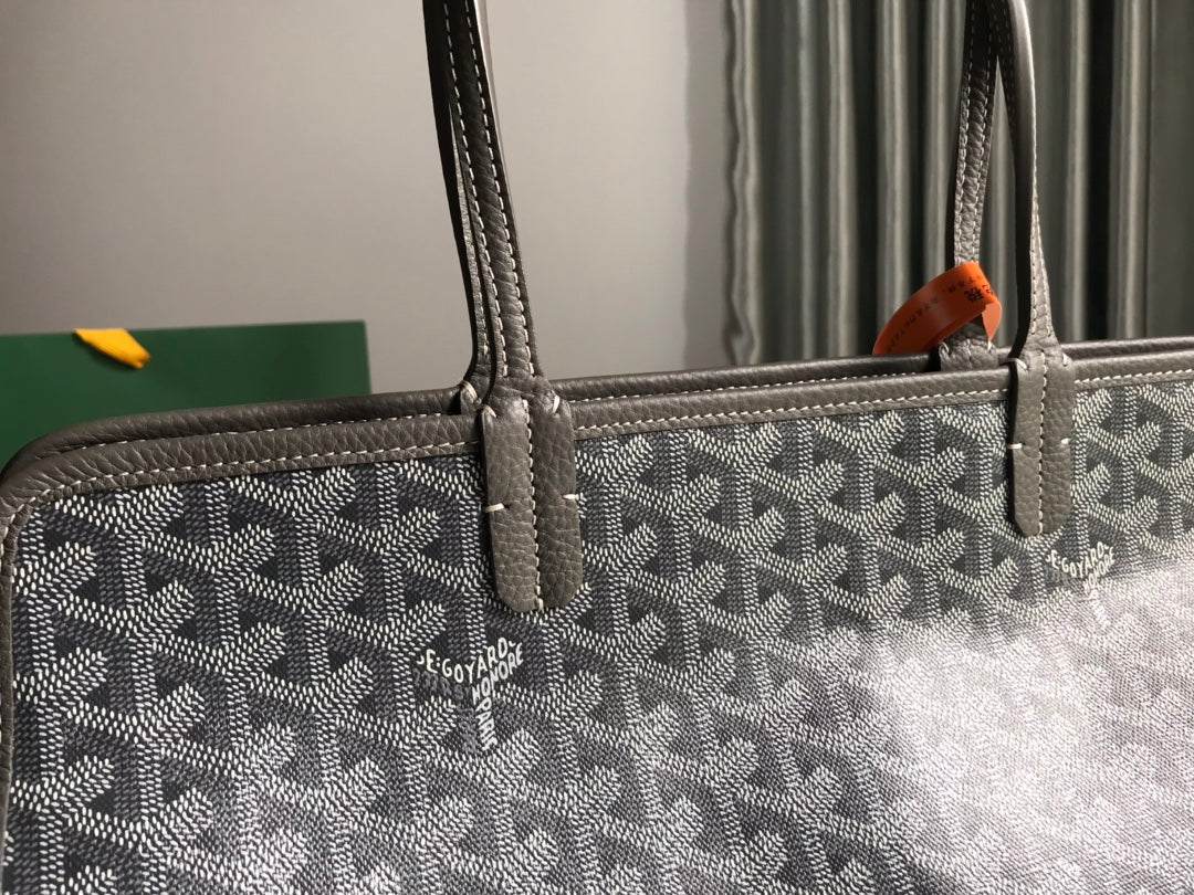 Goyard Hardy Pm Bag 40 Cm Gray Goyardine Canvas And Taurillon Leather Trim