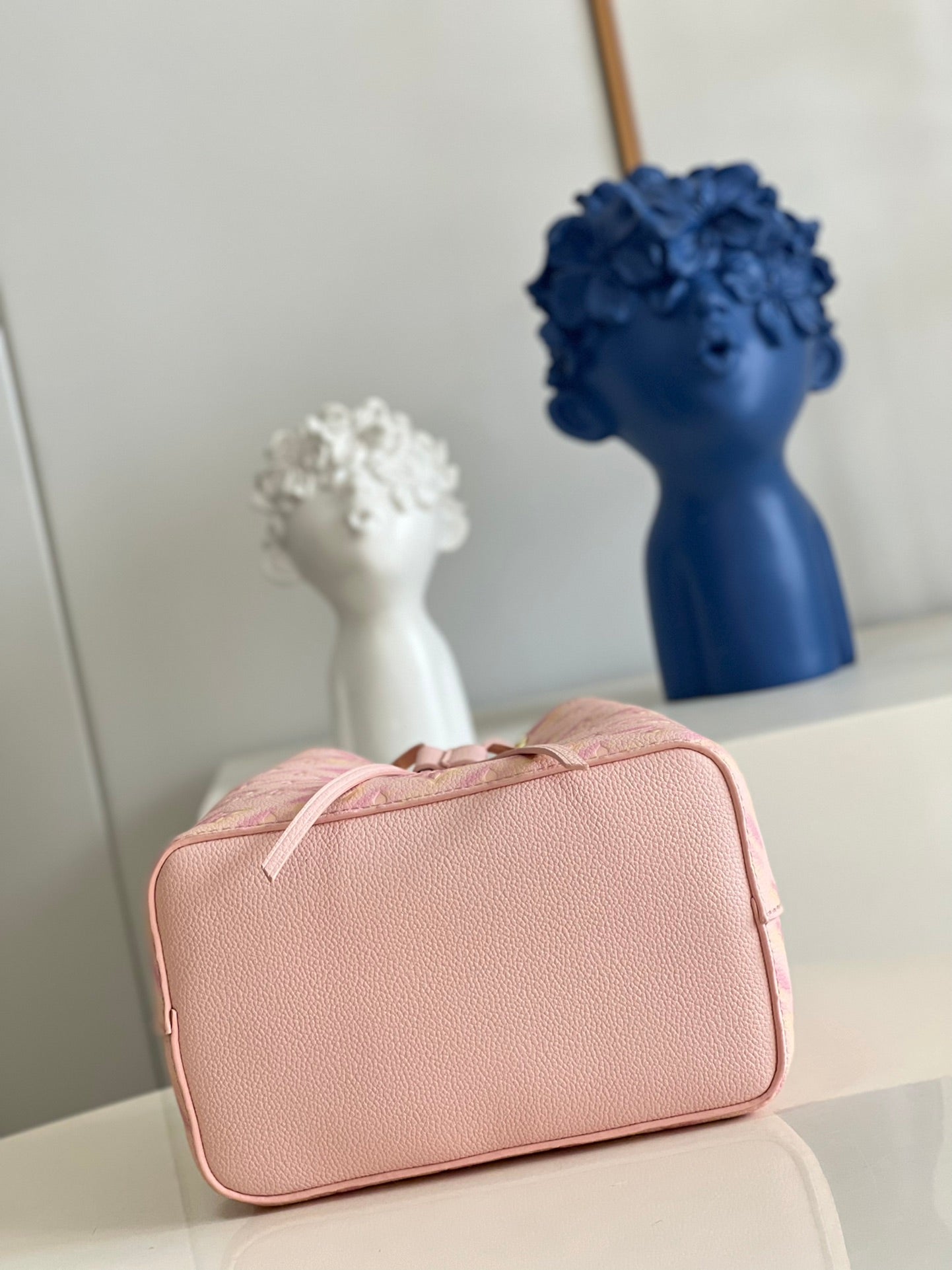Louis Vuitton N Ono  Bb 20Cm Pink