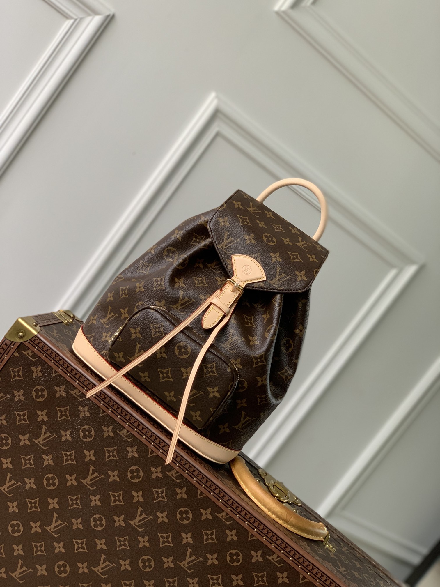 Louis Vuitton M11199 Montsouris Mini Monogram