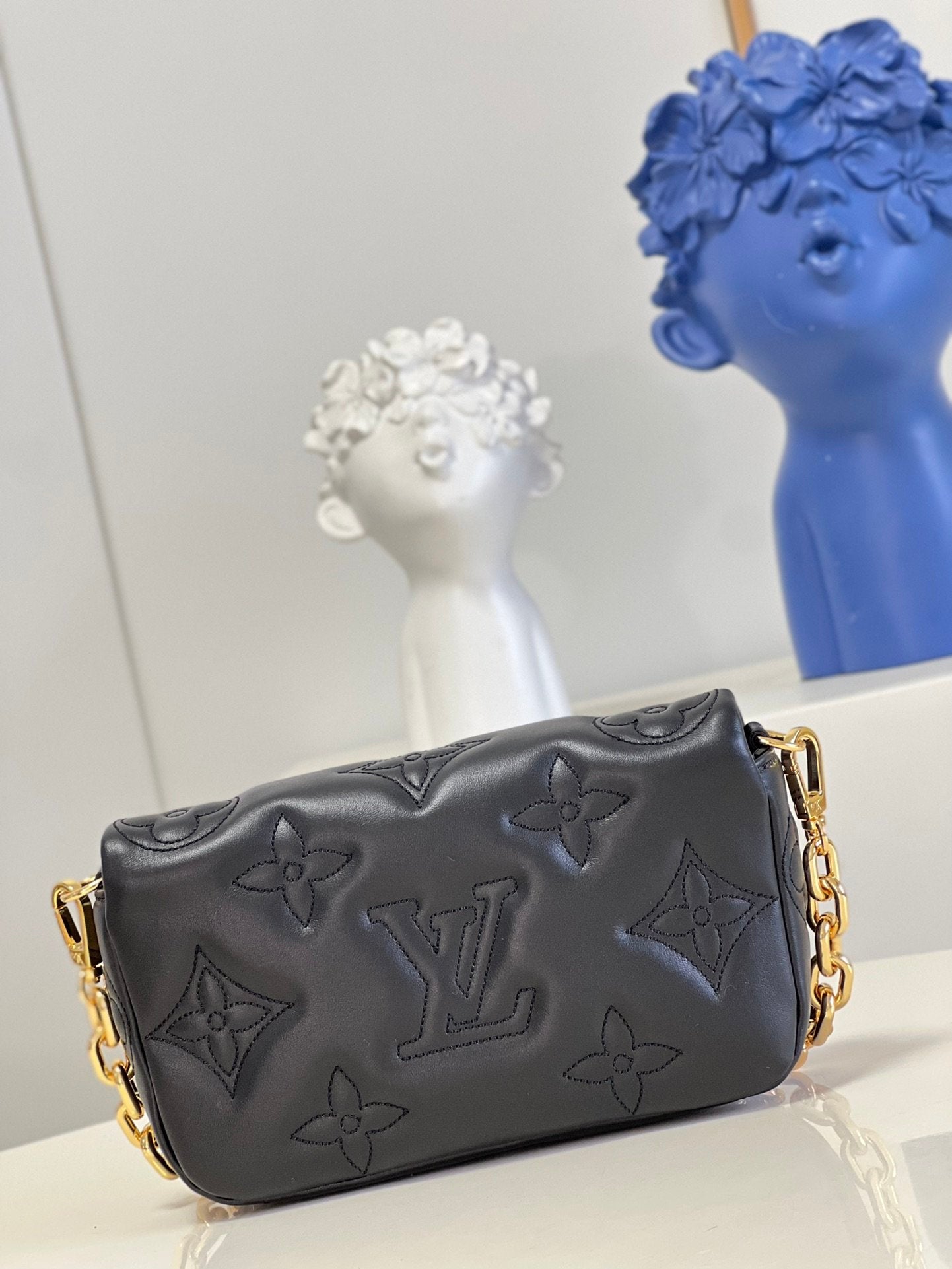 Louis Vuitton Wallet On Strap Bubblegram Black