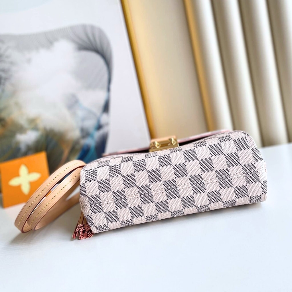 Louis Vuitton Croisette Damier Azur Canvas 24Cm N41581