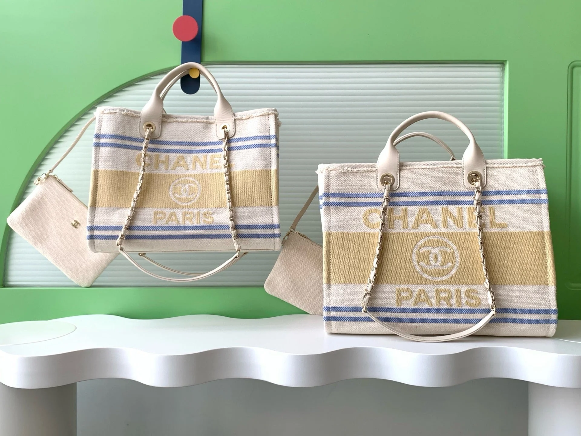 CC 25C ToTe Bag Beige Light Tan Canvas Fabric 238508