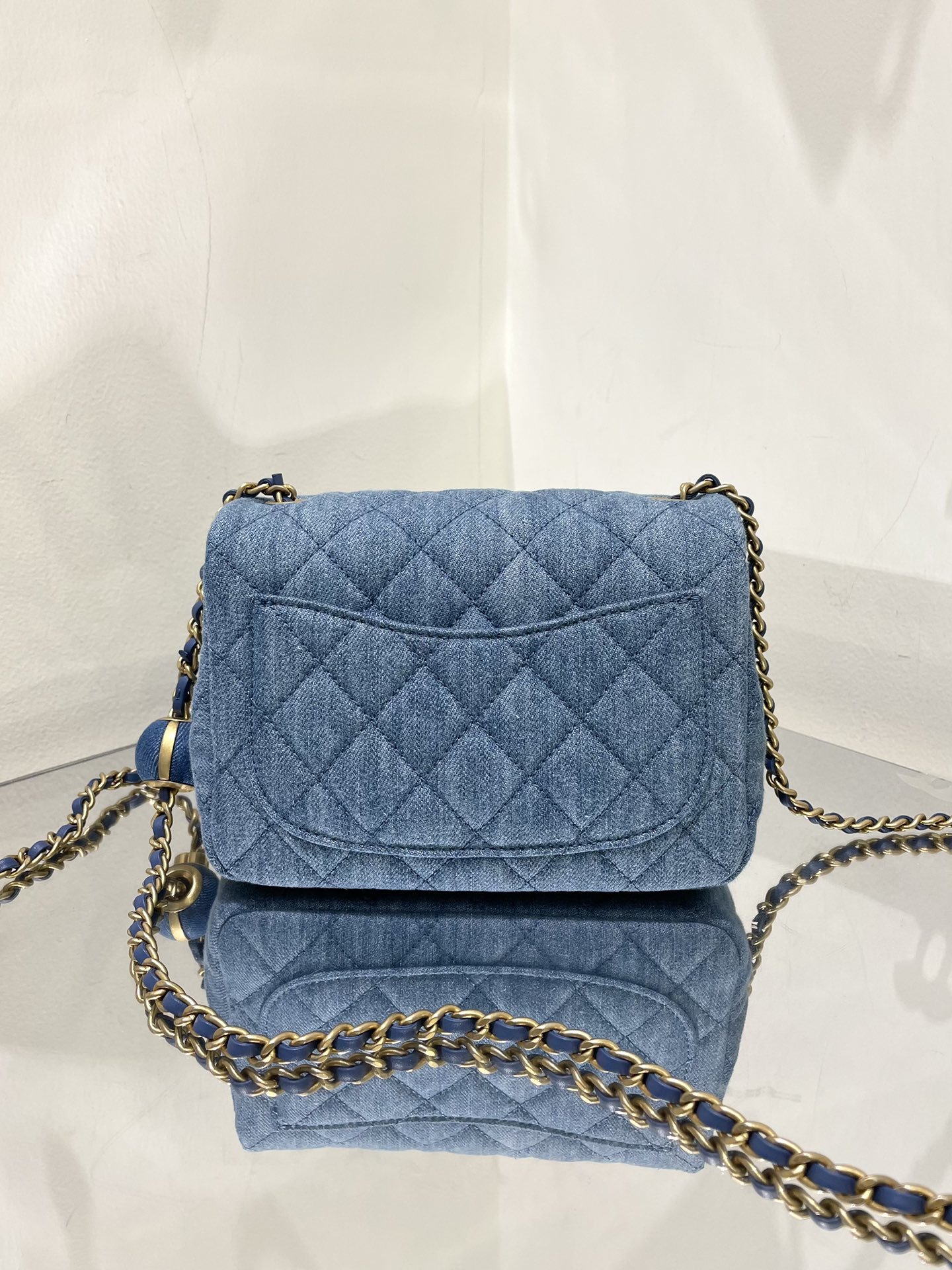 Chanel Mini Denim Rectangular Crush Ghw 17Cm/6.7in