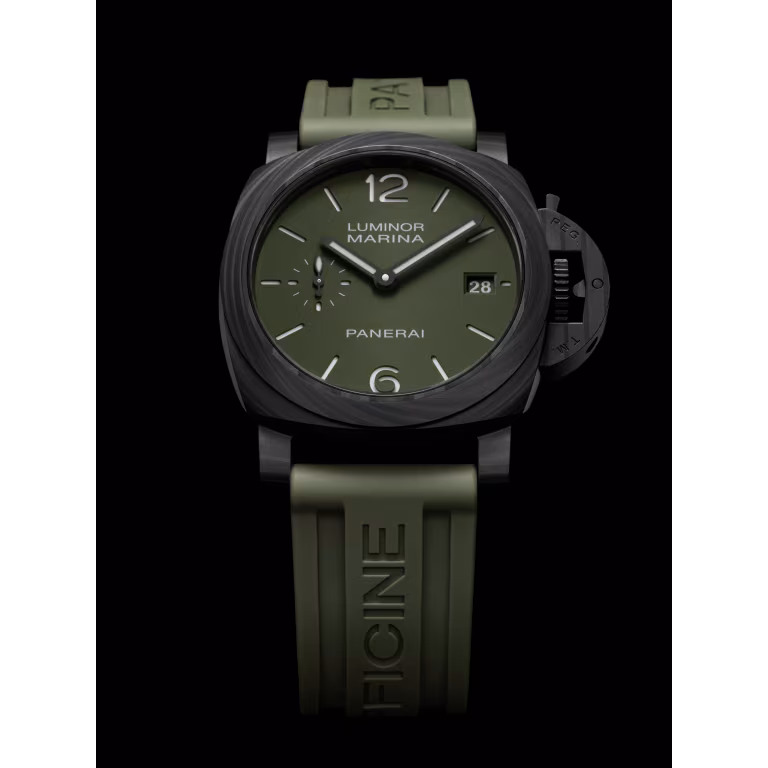 Panerai  Luminor Quaranta Carbotech™ 40mm PAM01526
