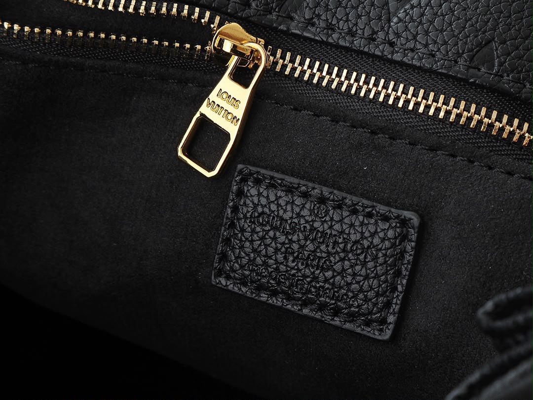 Louis Vuitton Métis Hobo Bag Black 35cm M27189