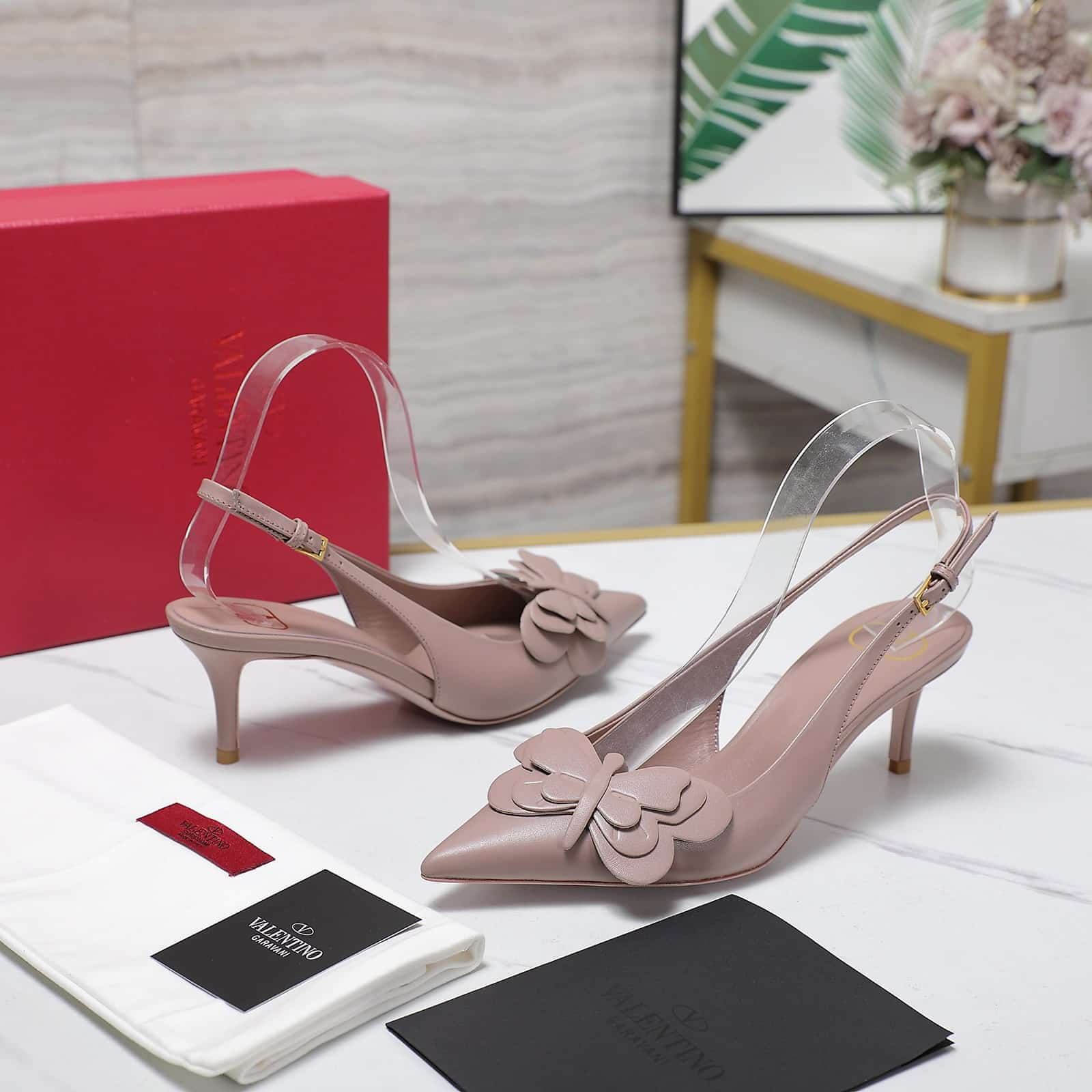 Valentino Garavani Papier Phalène Slingback Pumps Pink