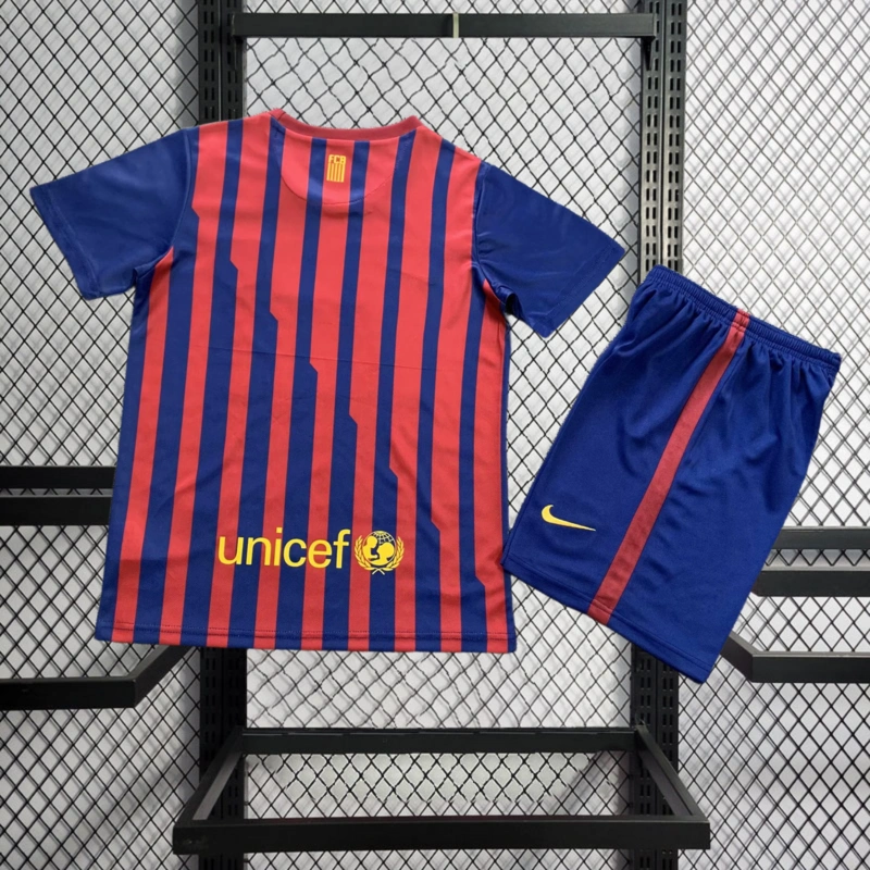 Retro KIDS 2011-12 KIDS Barcelona Home MESSI PIQUE XAVI A.INISTA PUYOL Football jersey retro DAVID VILLA