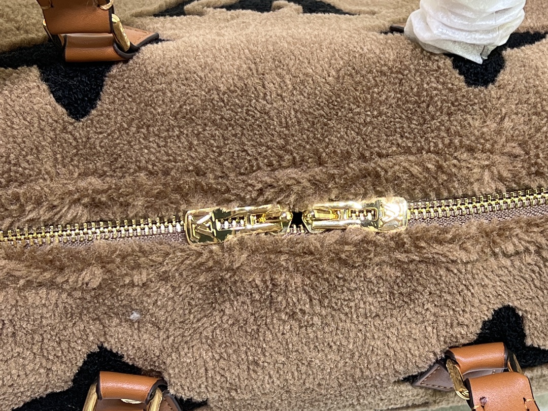 Louis Vuitton Monogram Teddy Speedy Bandouliere Brown 25cm