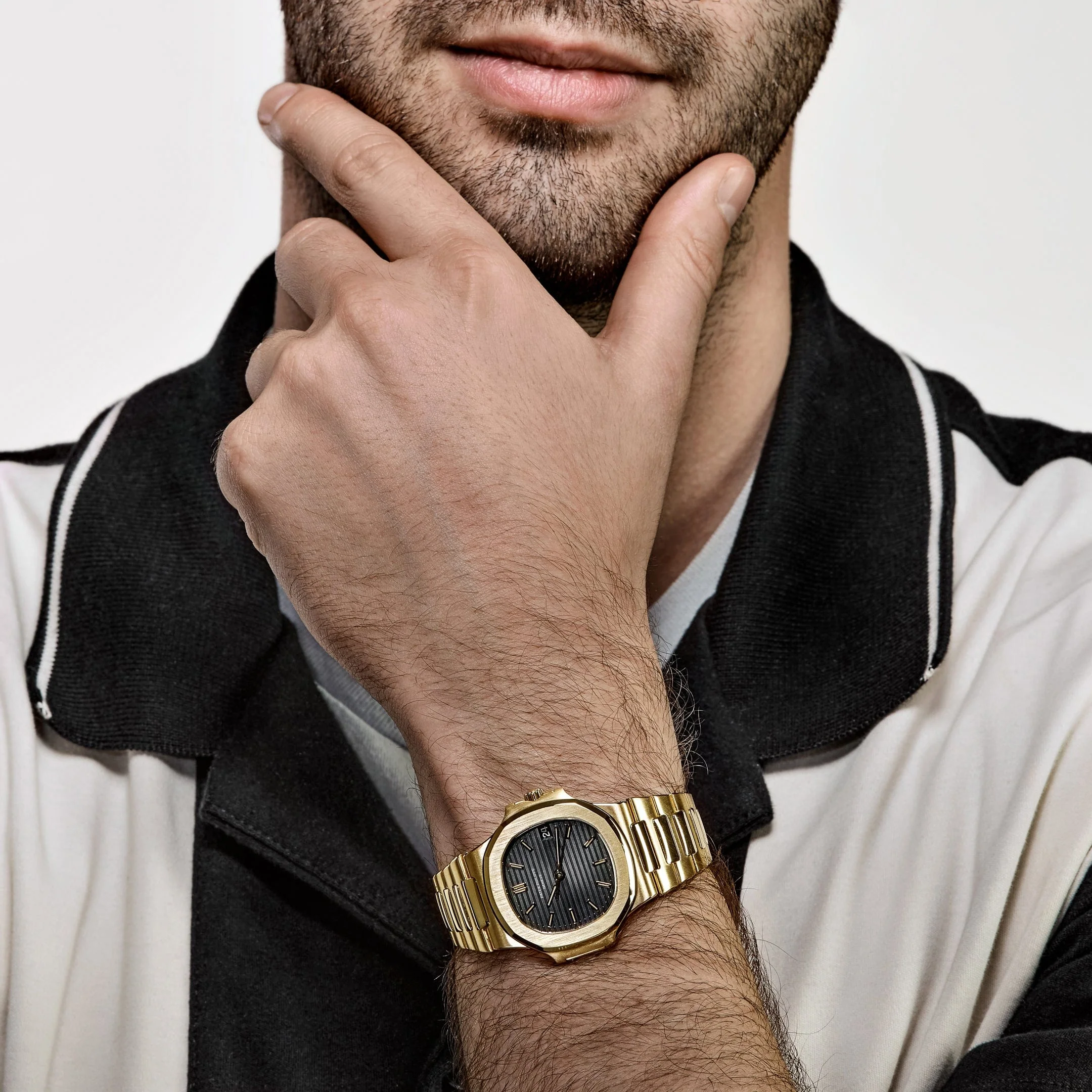 Patek Philippe Nautilus 3800/1 Yellow Gold Black Dial (1983)