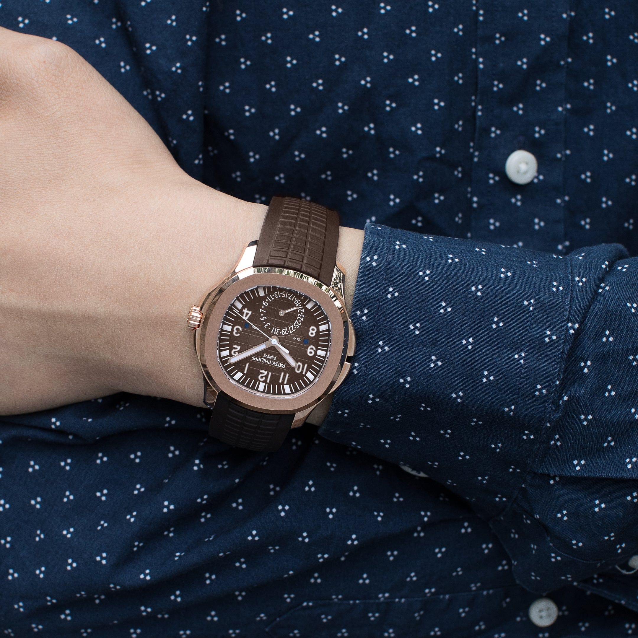 Patek Philippe Aquanaut 5164R-001 'Travel Time' Brown Dial Rose Gold (2017)