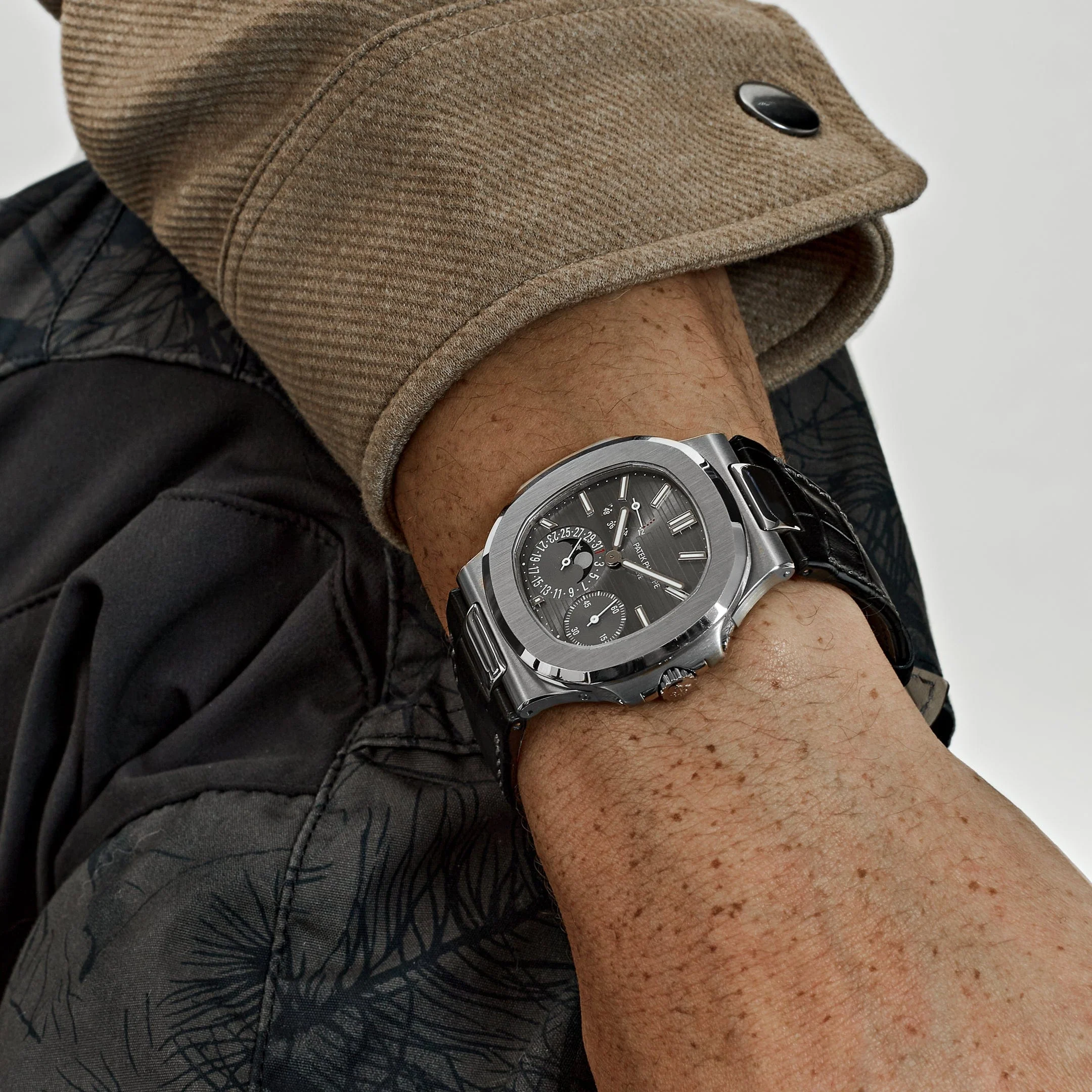 Patek Philippe Nautilus 5712G-001 Moon Phases (2018)