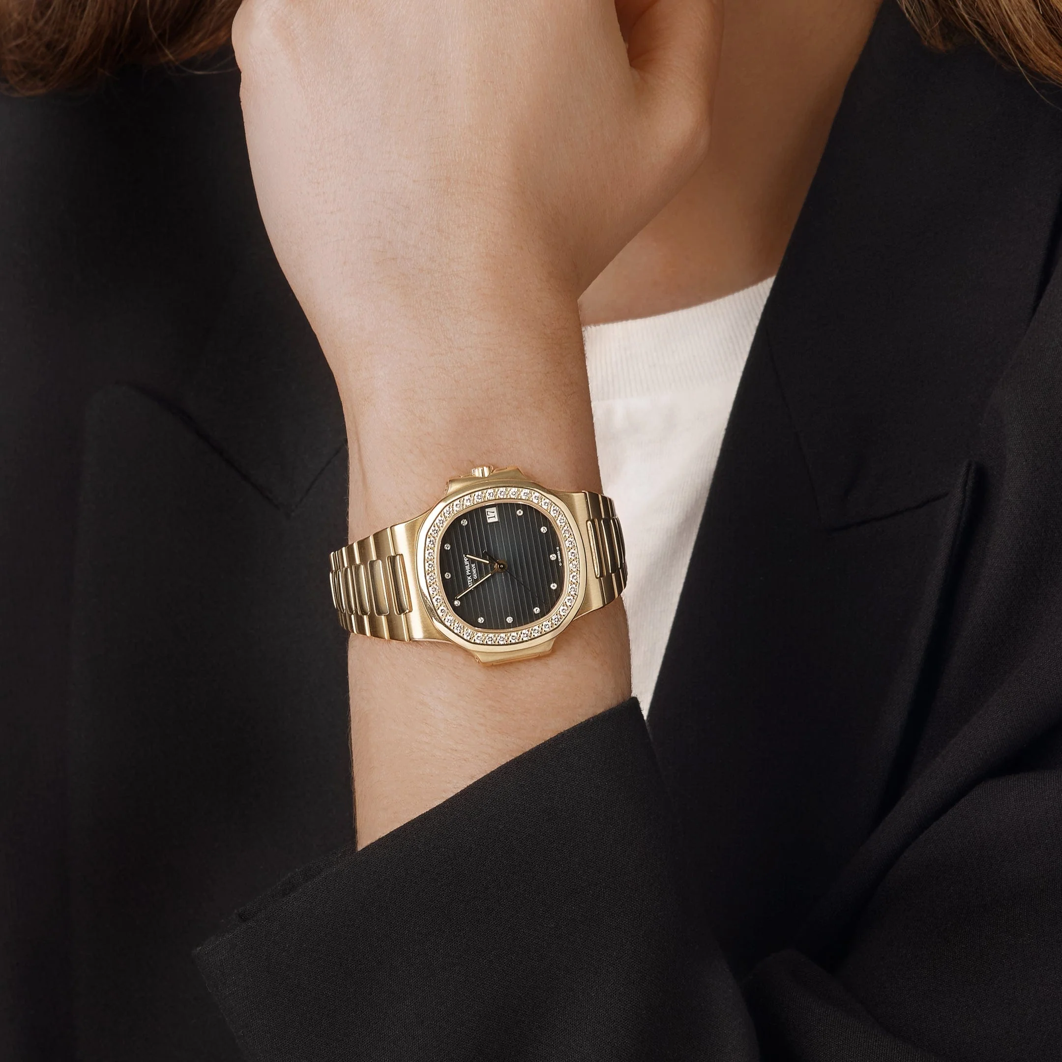 Patek Philippe Nautilus 3800/003 Yellow Gold Black Diamond Dial Diamond Bezel (1992)