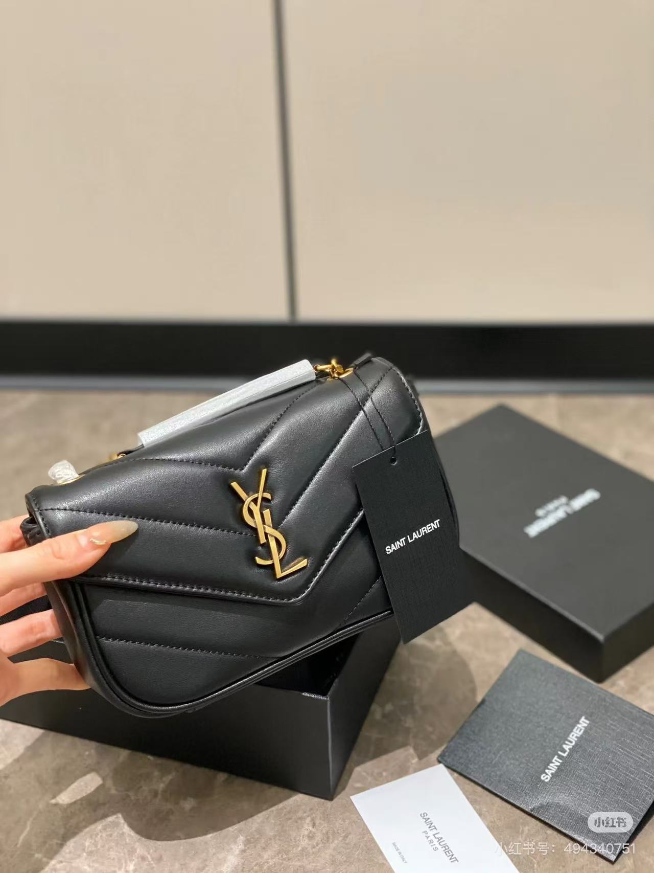 SAINT LAURENT圣罗兰 YSL LOULOU 品牌Logo标志磁扣开合 羊皮革 单肩斜挎包 迷你 黑色 棕色
