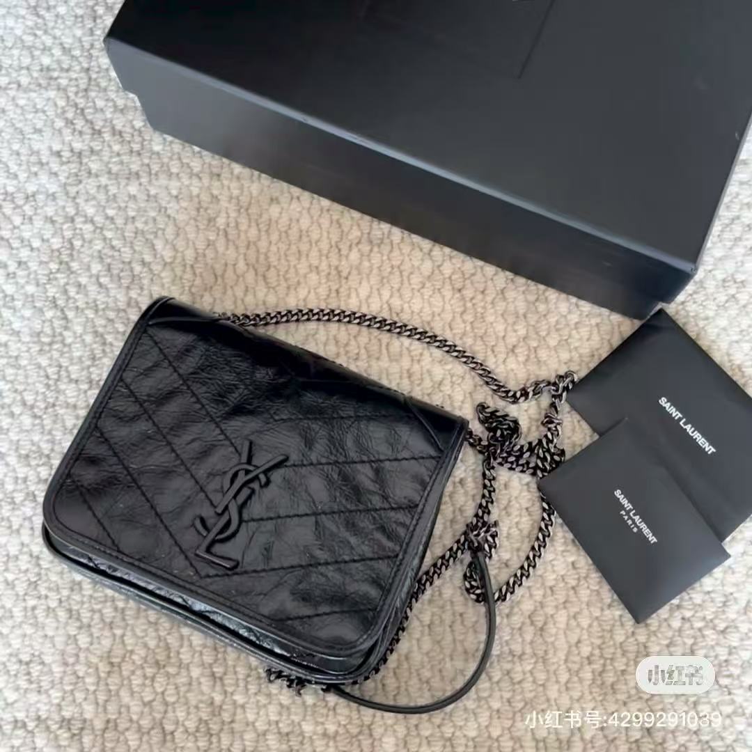 SAINT LAURENT圣罗兰 YSL Niki 百搭黑标Logo复古褶皱银链 牛皮 链条钱包斜挎单肩包 女款 黑色