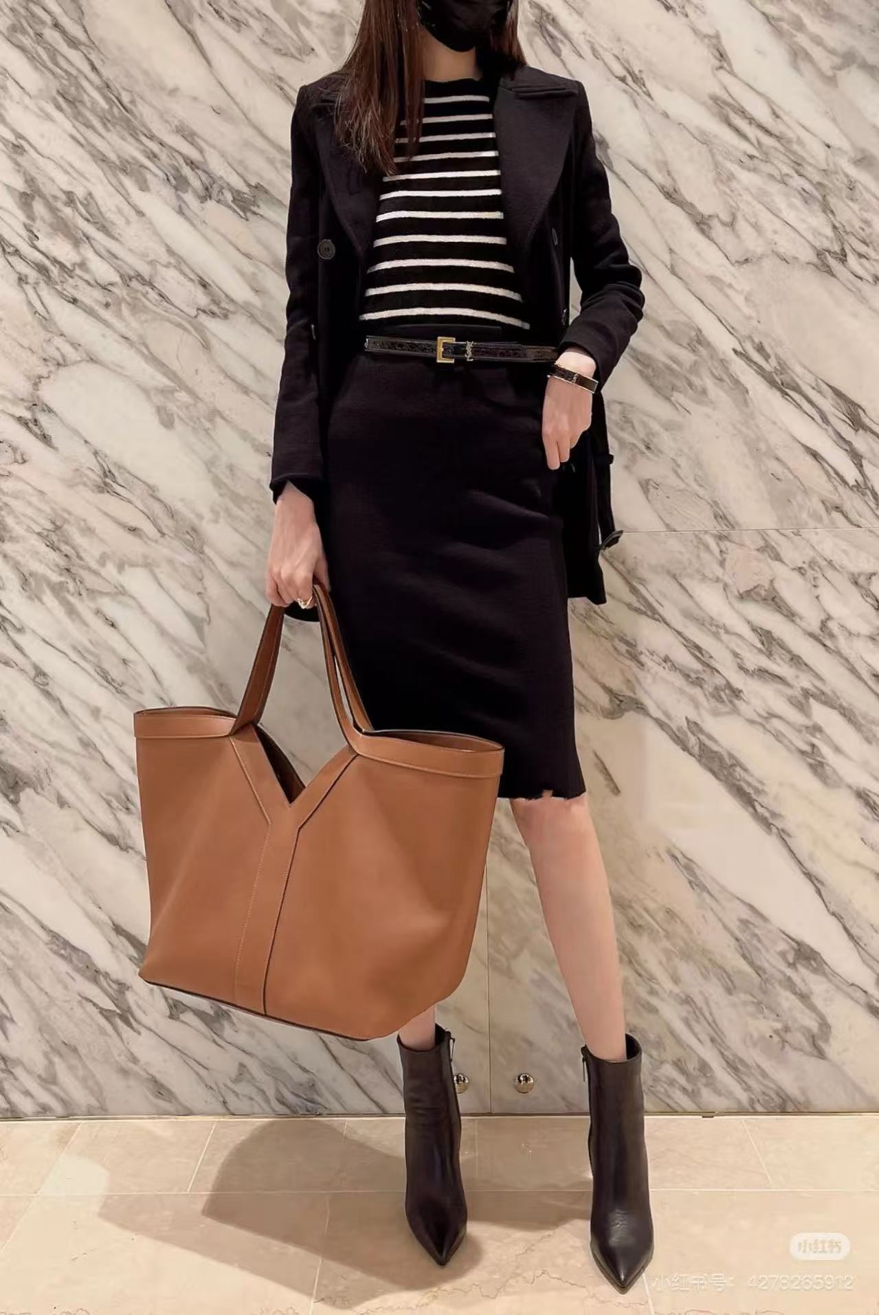 SAINT LAURENT圣罗兰 YSL Y Cabas 品牌徽标挂钩开合 小牛皮 托特包Tote包购物袋手提包 女款 棕色