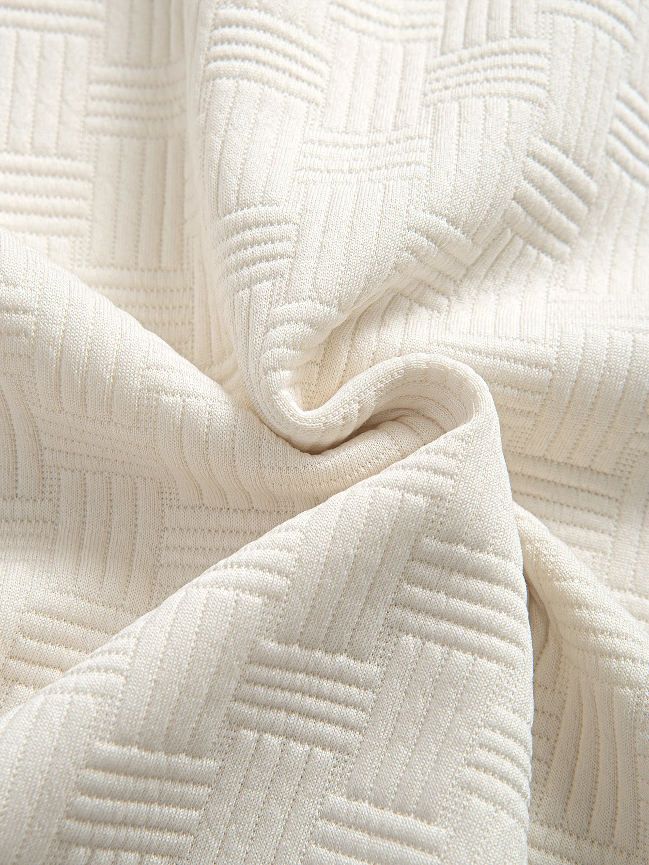 Stripe Jacquard Arc Hem T-Shirt