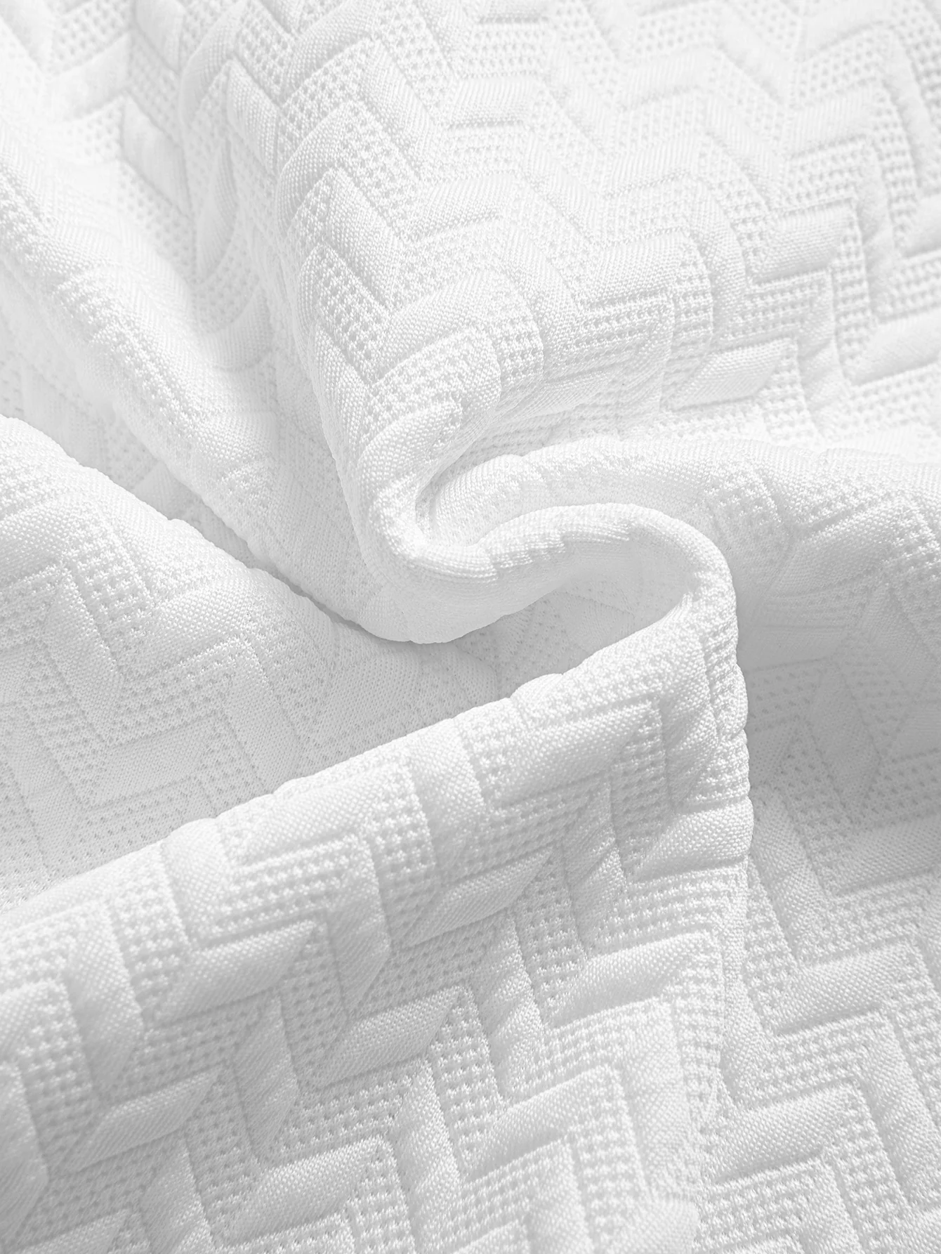 Jacquard Textured Arc Hem T-Shirt