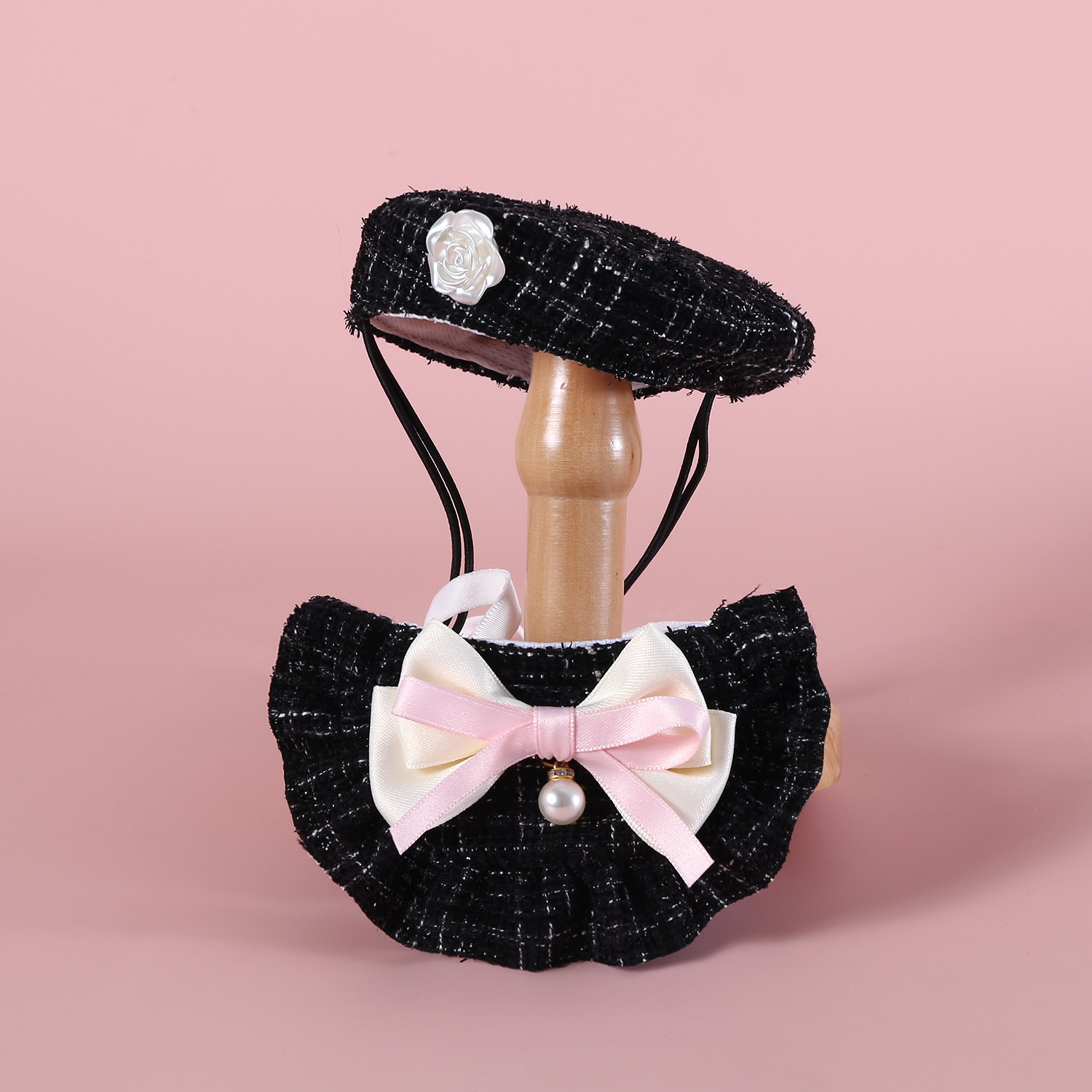 Pet Knitted Princess Chanel-Style Beret with Pearl Bow & Flower Bib Set for Teddy, Bichon Frise, Puppies and Cats