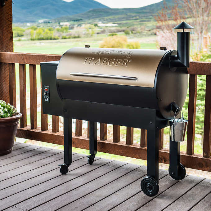 Texas Elite Pellet Grill 34