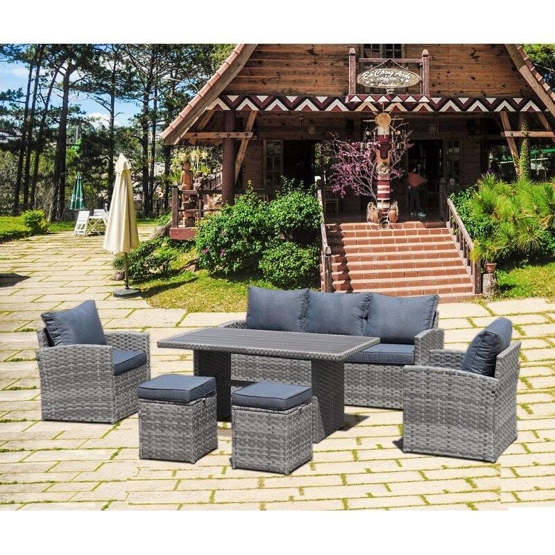 Hayzen 7 - Person Seating Group with Cushions