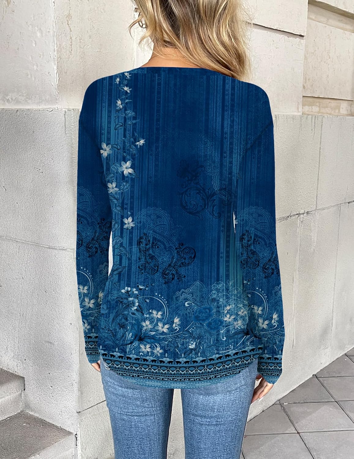 Zeagoo Women Long Sleeve Tops Dressy Casual V Neck Tshirts Basics Tee 2025 Fall Trendy Clothes