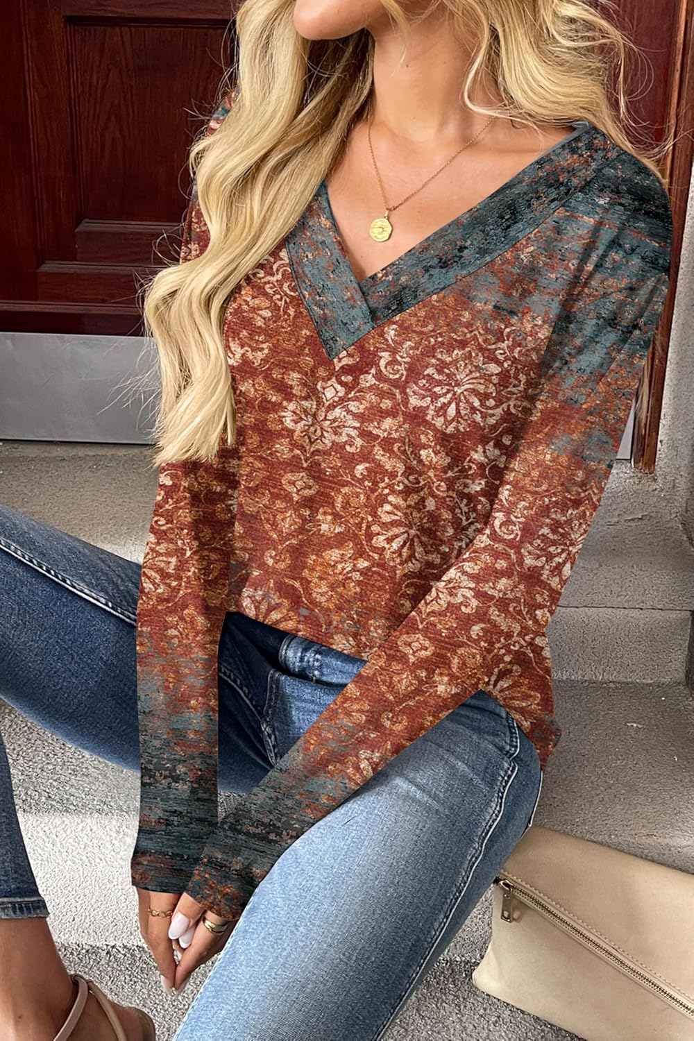 Zeagoo Women Long Sleeve Tops Dressy Casual V Neck Tshirts Basics Tee 2025 Fall Trendy Clothes