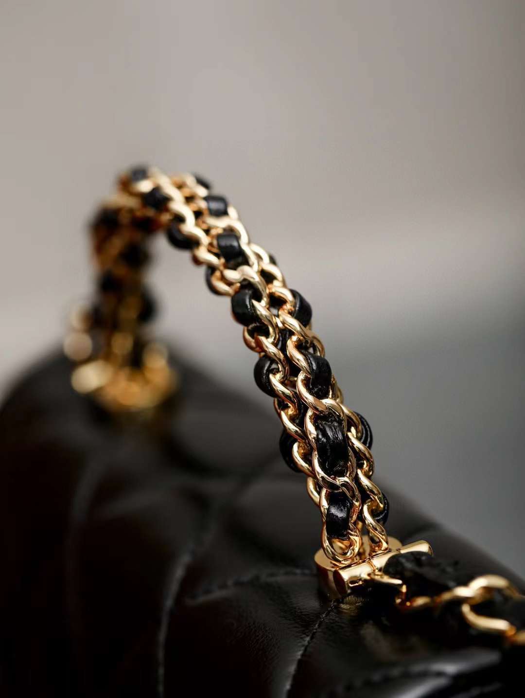 CHANEL 23B 金屬麻花手柄CF口蓋包 小號/大號