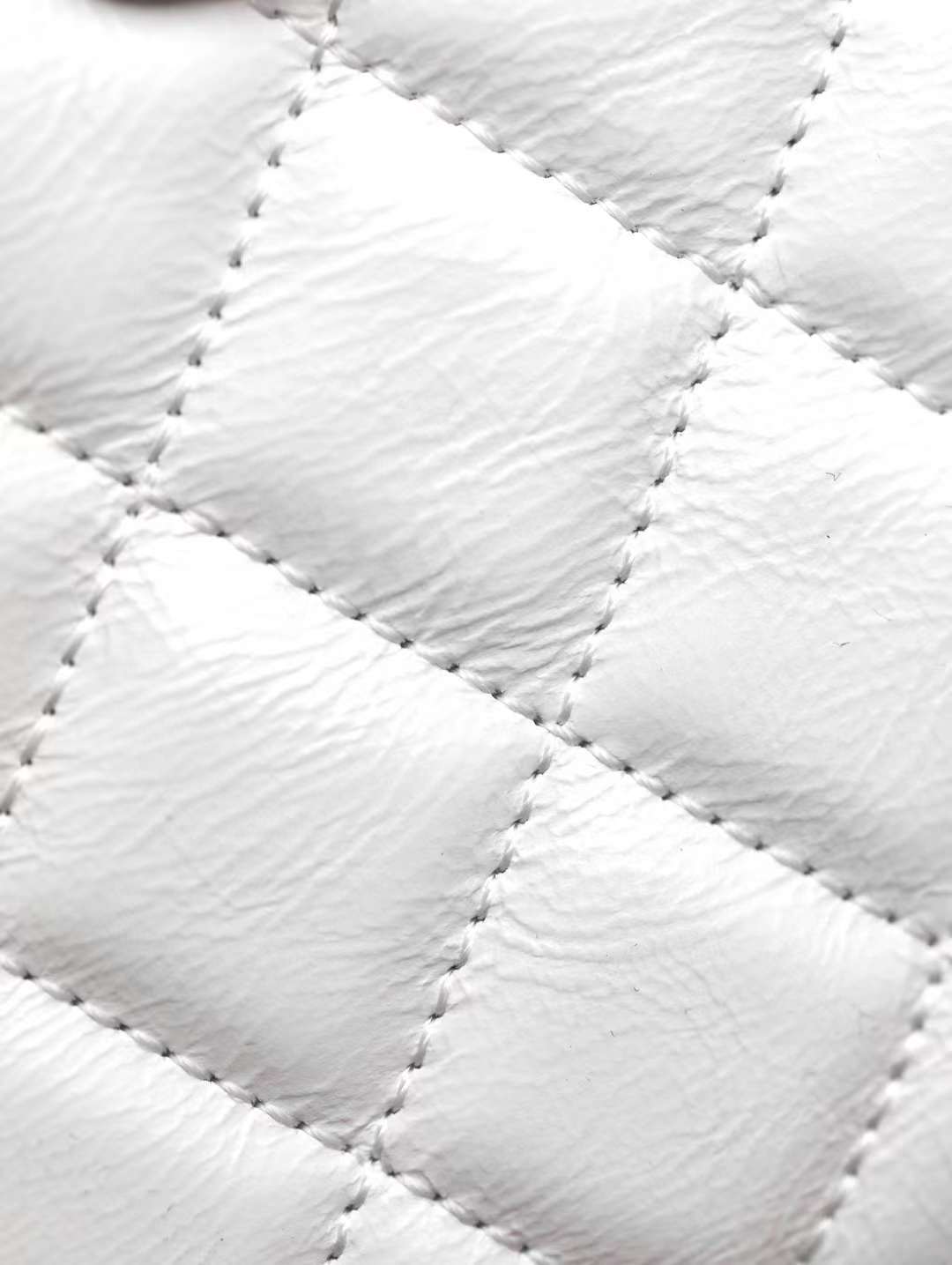 CHANEL 23K KELLY 鏈條手拿包 小號 (五色)