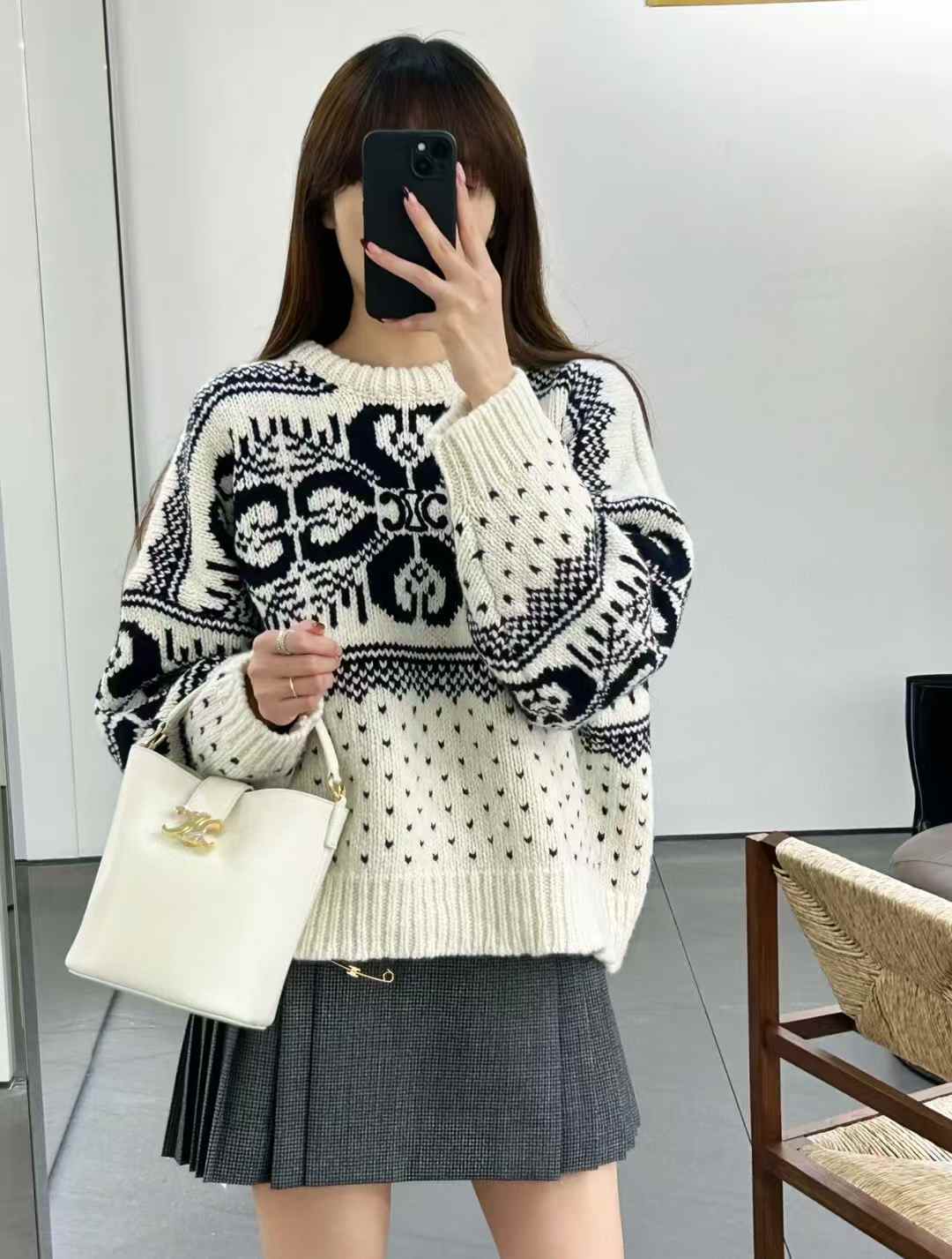 CELINE Louise小號牛皮 水桶包