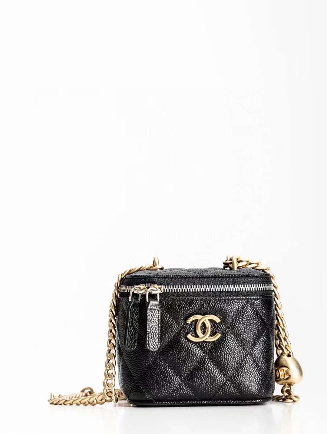 CHANEL 23 愛心小包口紅包 黑色球紋