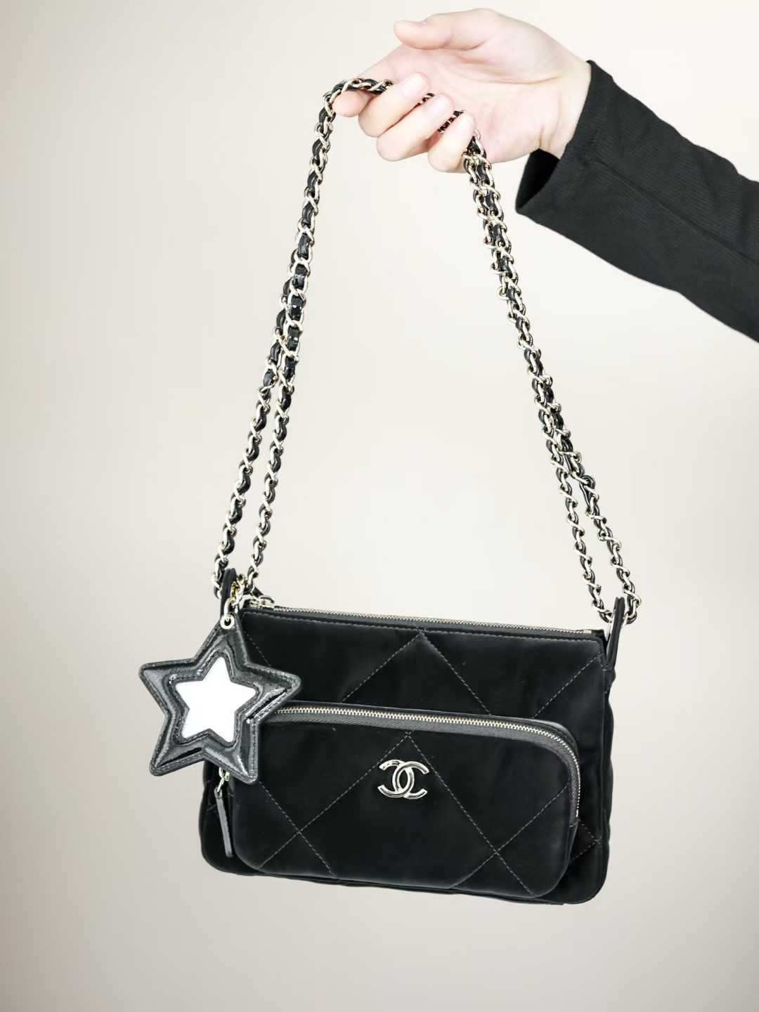 CHANEL 25N 絲絨相機包