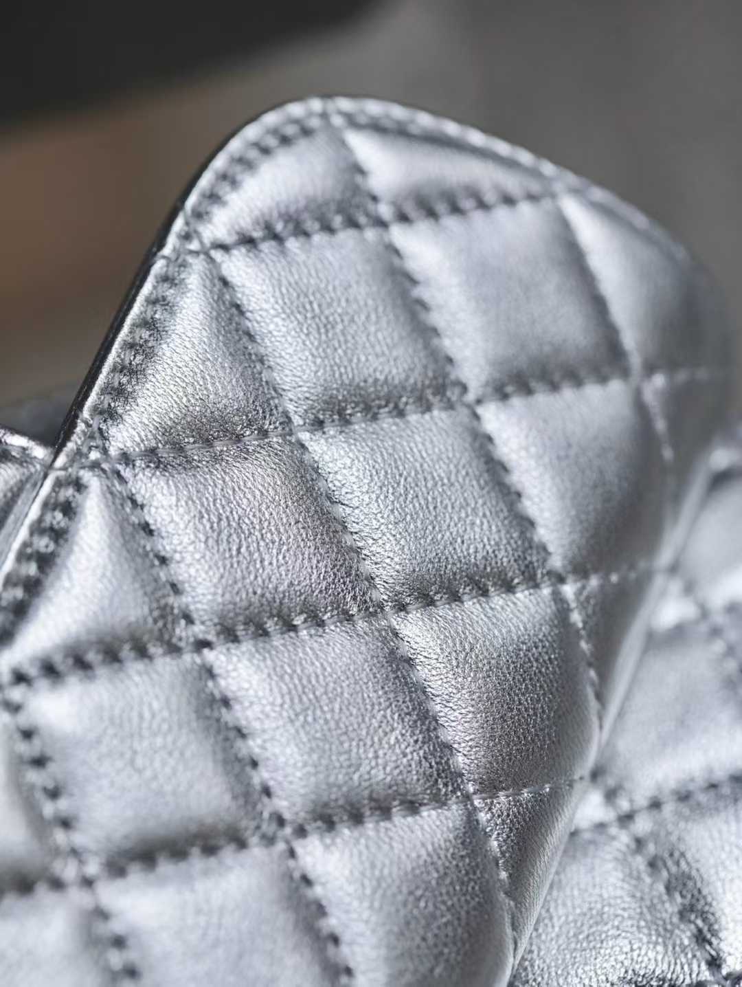 CHANEL 25B愛心包 心型鏈條包 (六色)