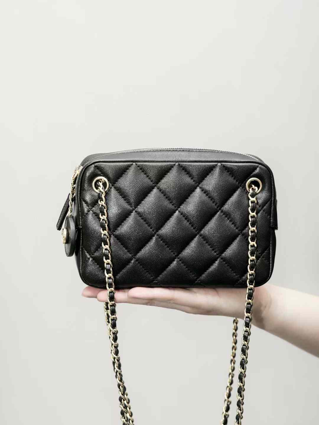 CHANEL 24K MINI 相機包