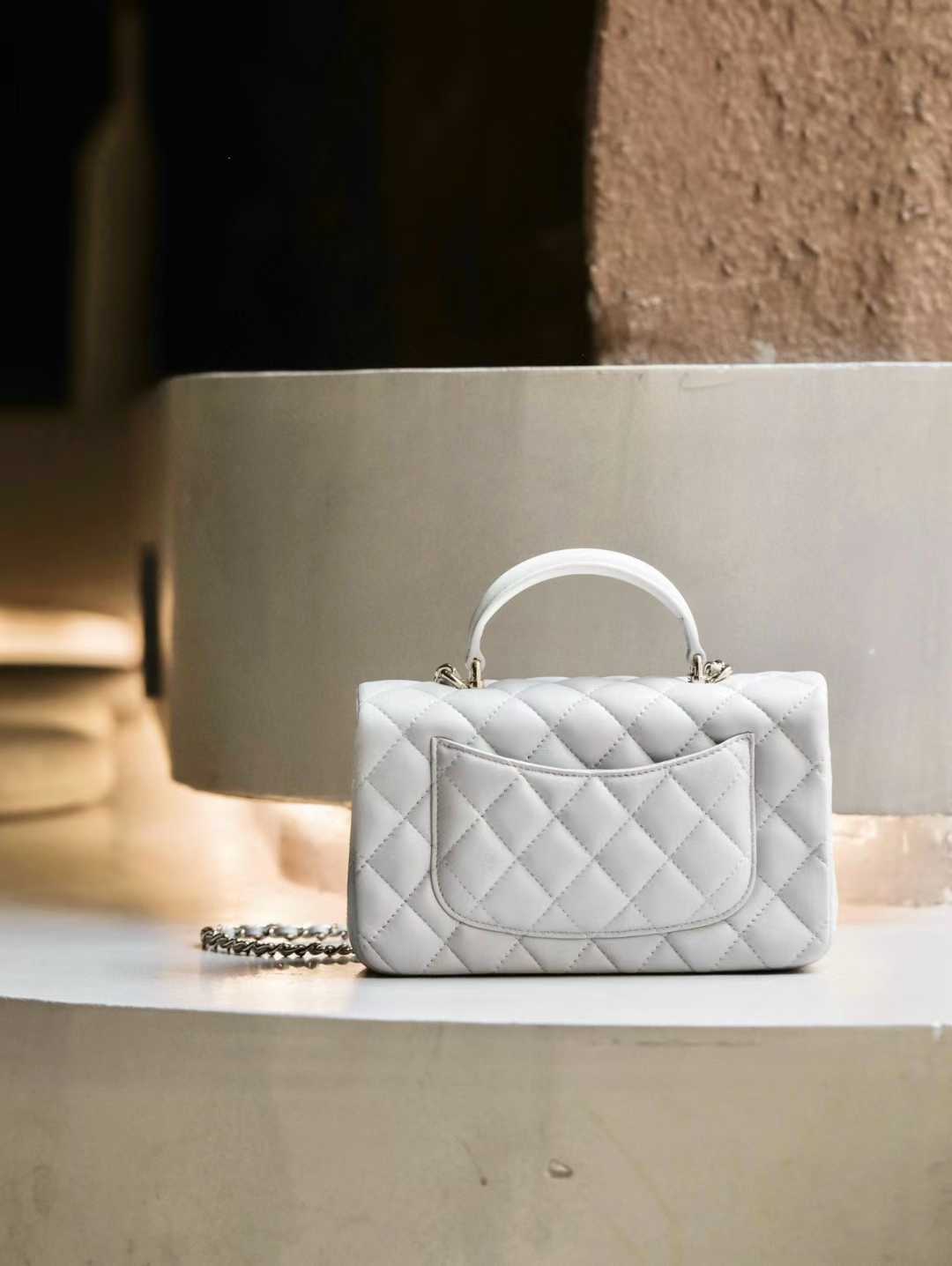 CHANEL手柄CF 羊皮 灰色