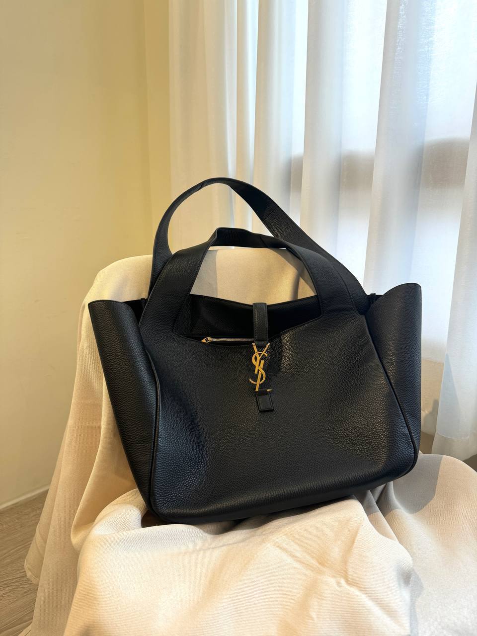 Y*L BEA 柔軟鹿皮手提包 - 現貨 24H出貨