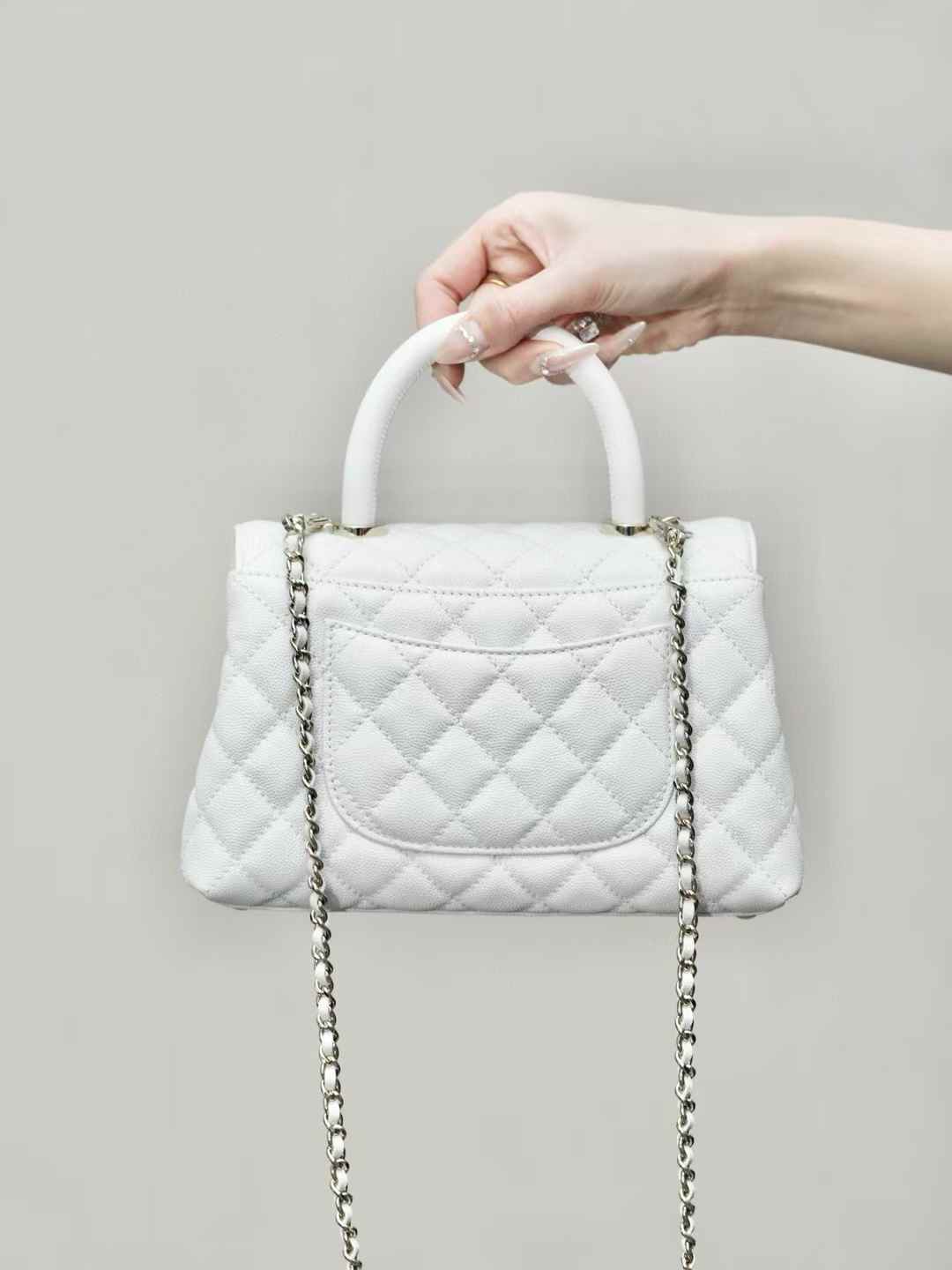 CHANEL coco handle 24cm